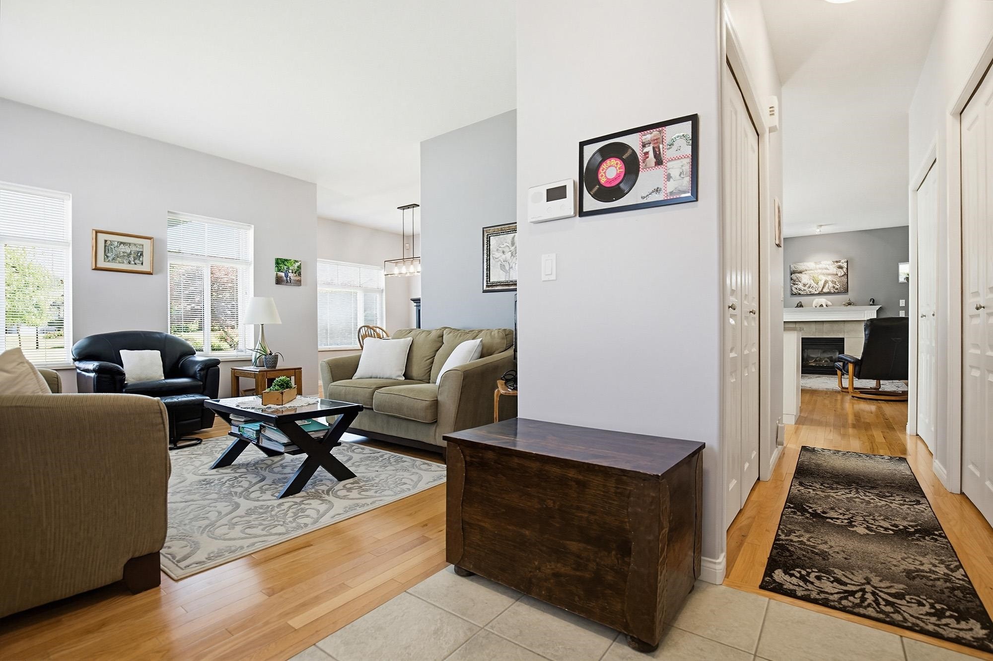 









33751


7

Avenue, 146,
Mission,




BC
V2V 7C2

