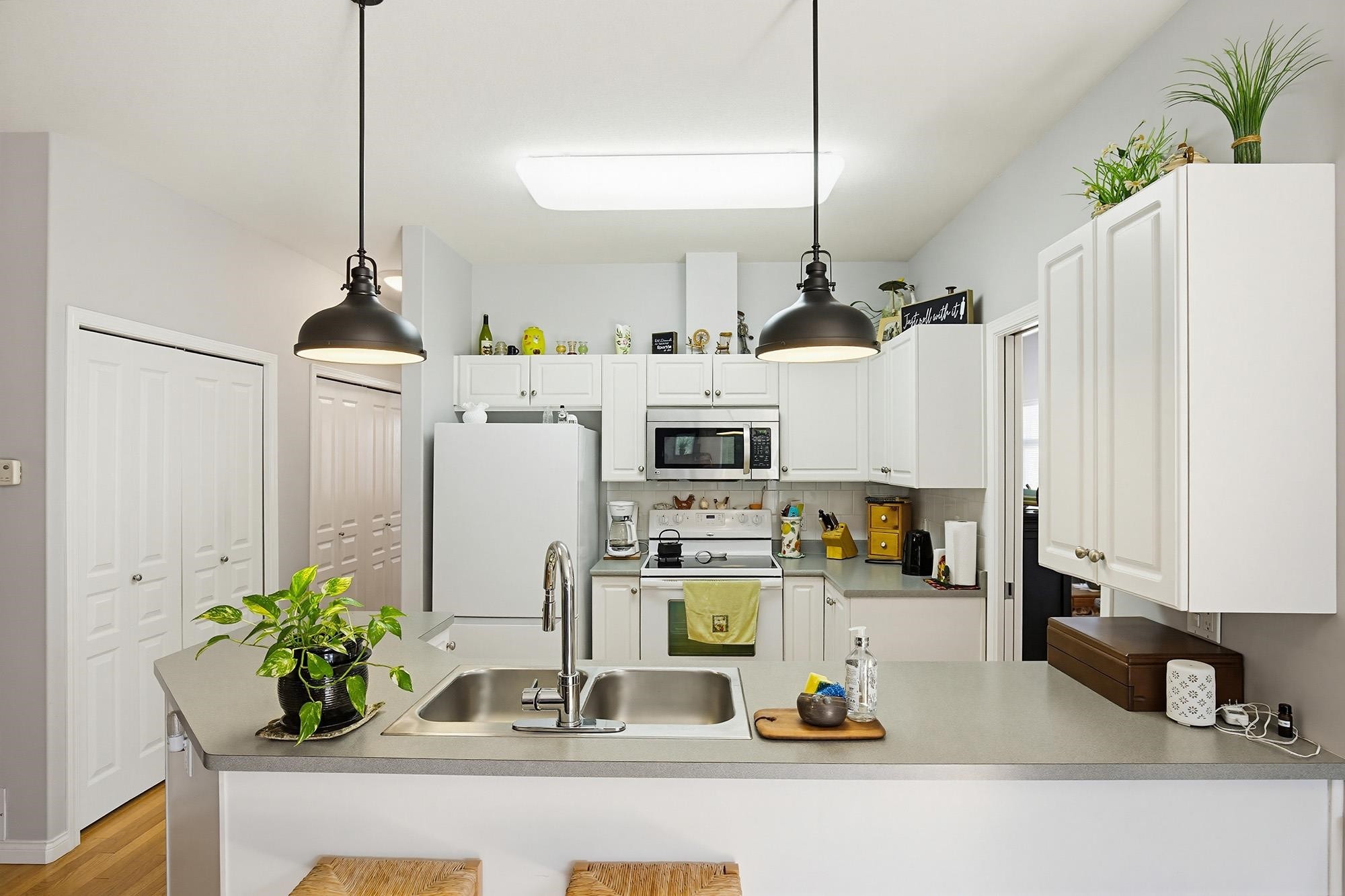 









33751


7

Avenue, 146,
Mission,




BC
V2V 7C2

