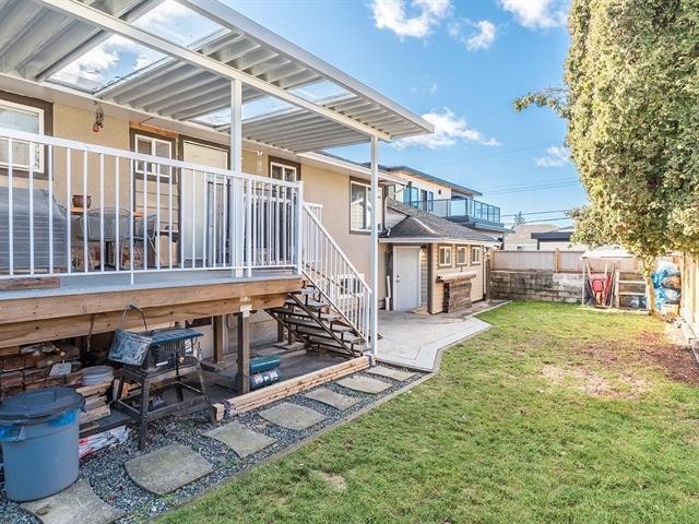 









11719


75a

Avenue,
Delta,




BC
V4C 1J6


