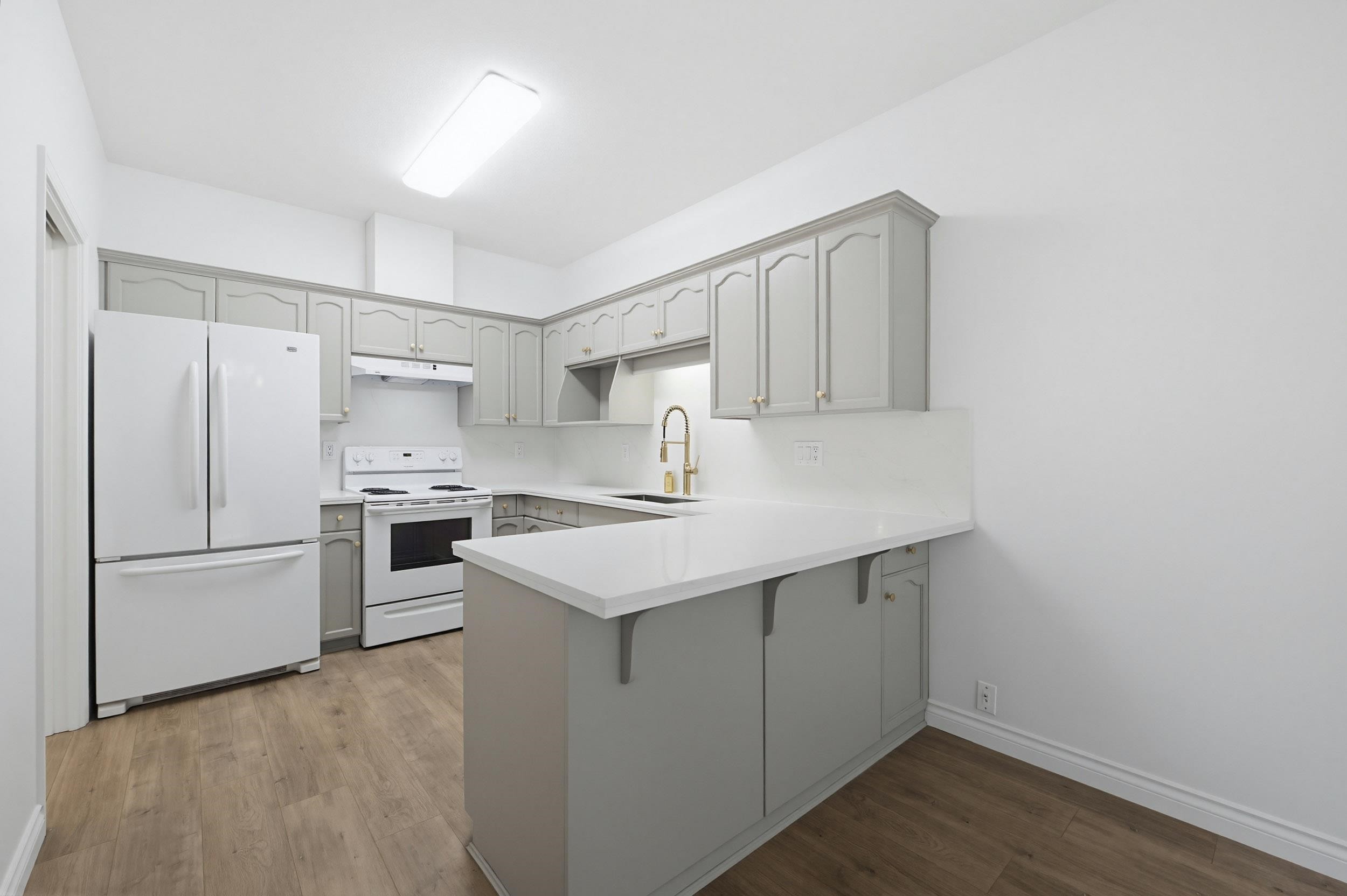 









4740


221

Street, 9,
Langley,




BC
V2Z 1L8

