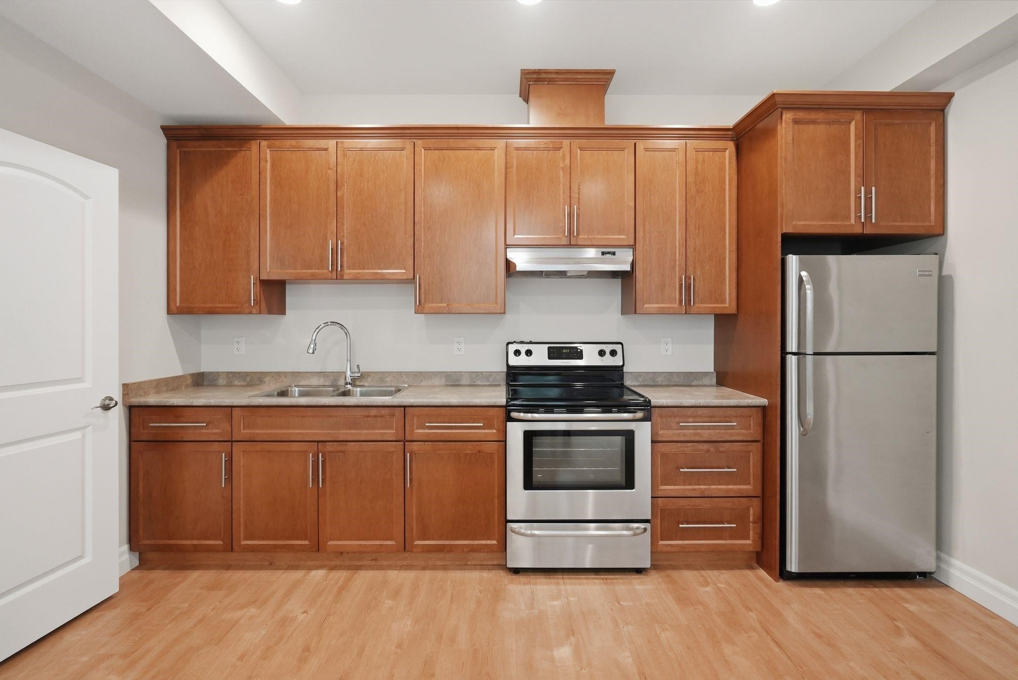 









30935


Harris

Road,
Abbotsford,




BC
V4X 1W2

