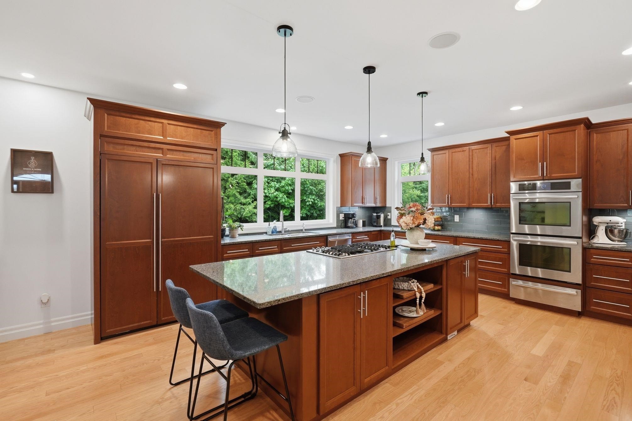 









30935


Harris

Road,
Abbotsford,




BC
V4X 1W2

