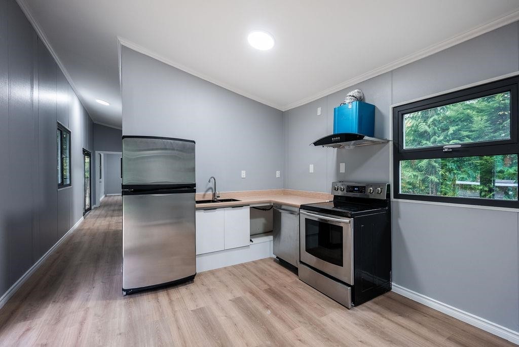 









12930


Sabo

Street,
Mission,




BC
V4S 1L6

