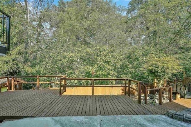 









7794


141b

Street,
Surrey,




BC
V3W 6J7

