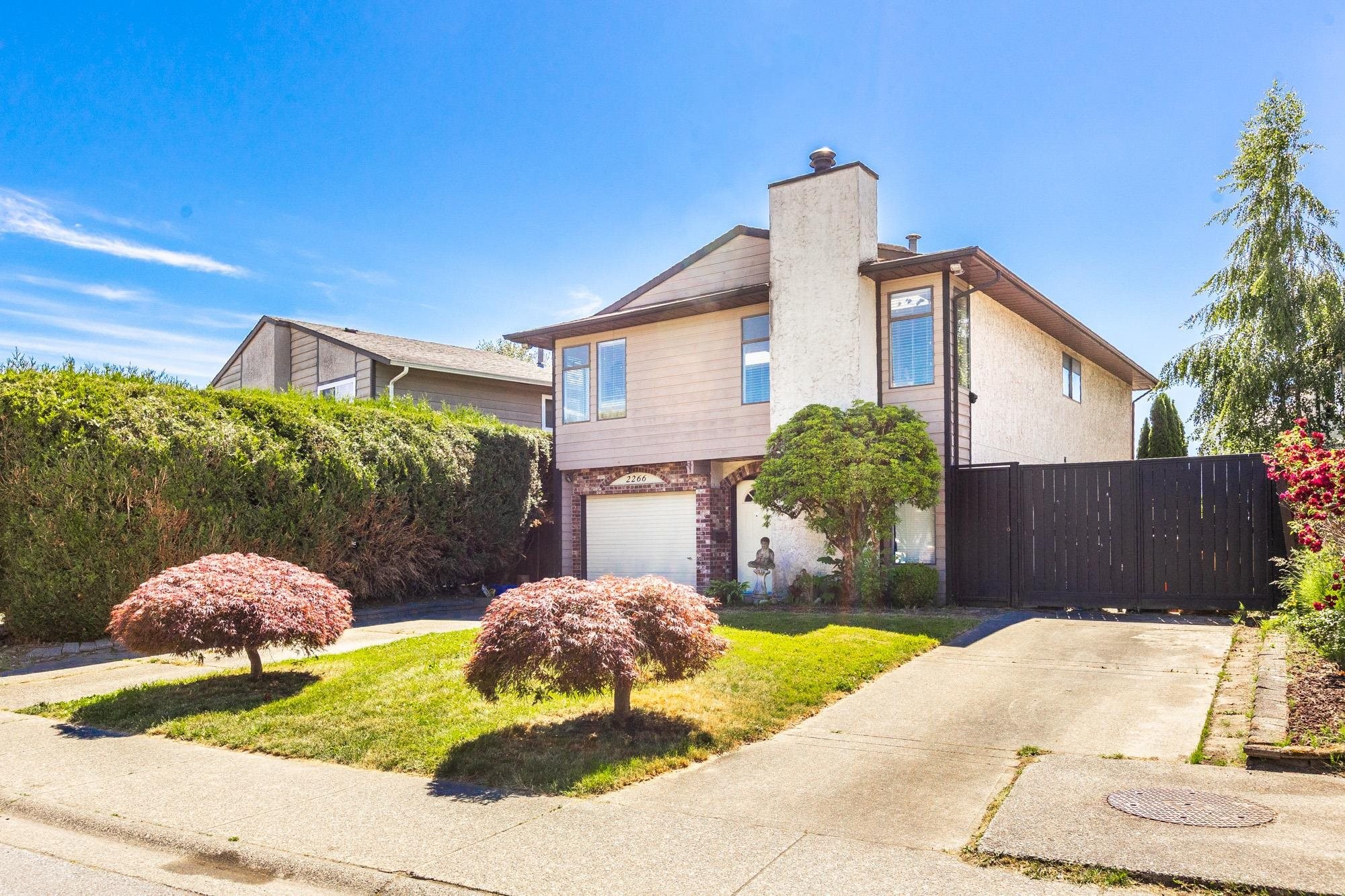 









2266


Willoughby

Way,
Langley,




BC
V2Y 1C1

