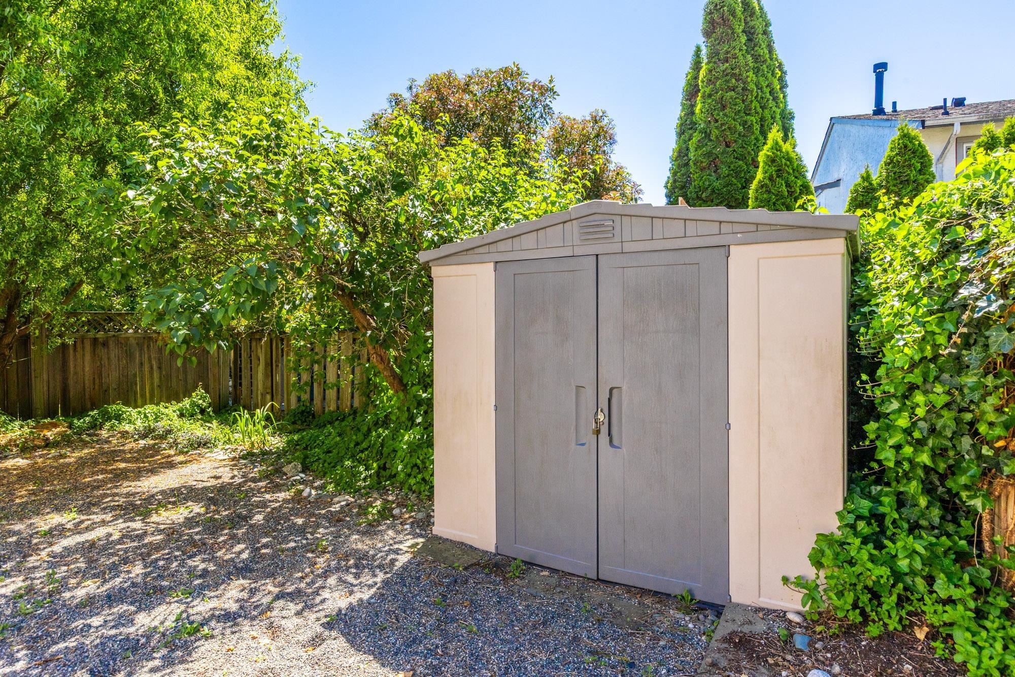









2266


Willoughby

Way,
Langley,




BC
V2Y 1C1

