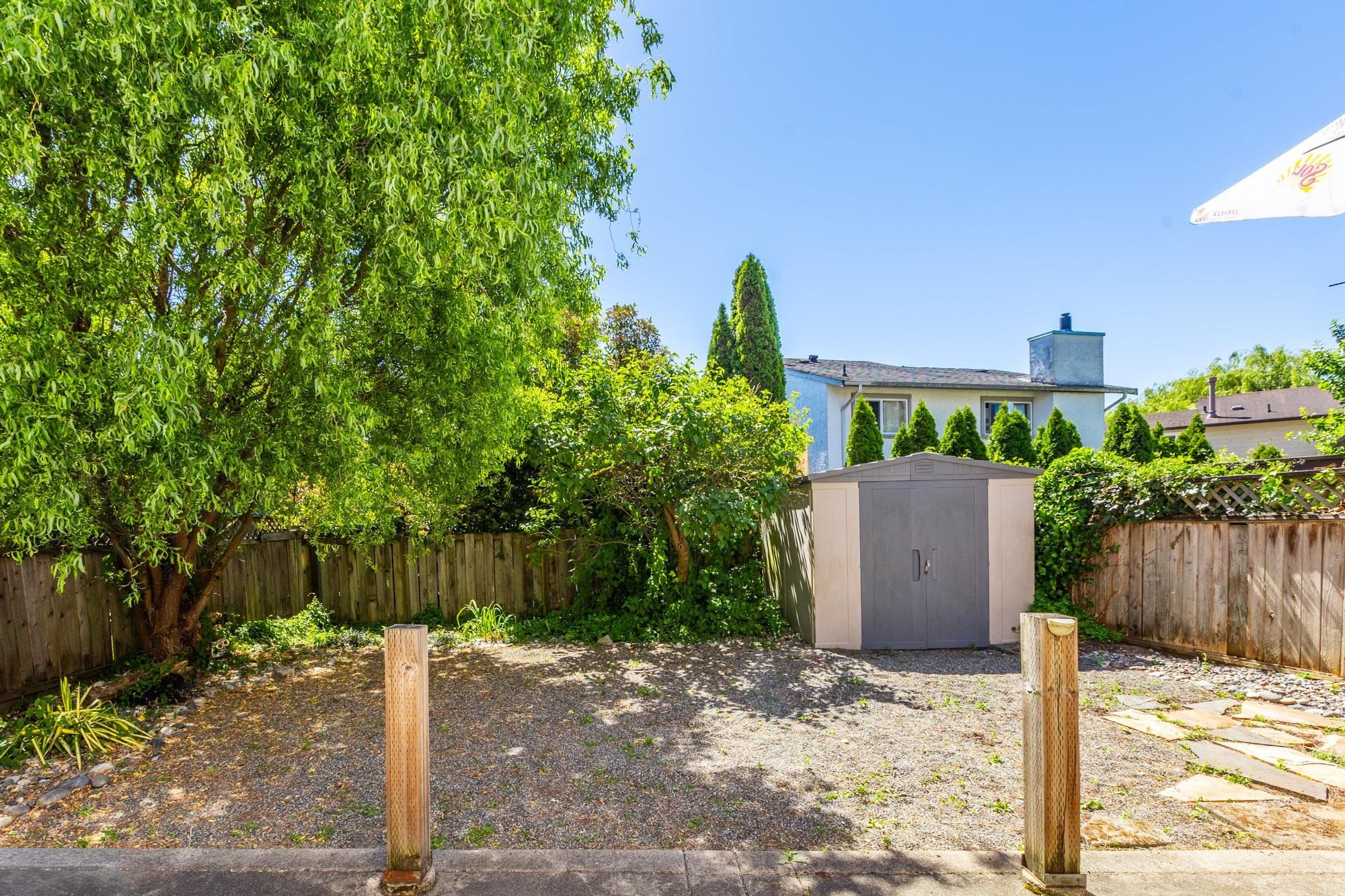 









2266


Willoughby

Way,
Langley,




BC
V2Y 1C1

