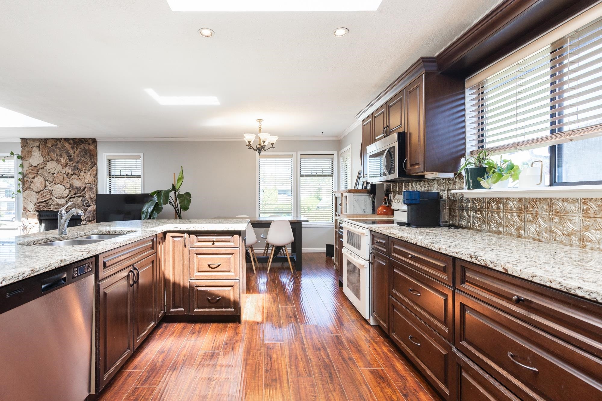 









2266


Willoughby

Way,
Langley,




BC
V2Y 1C1

