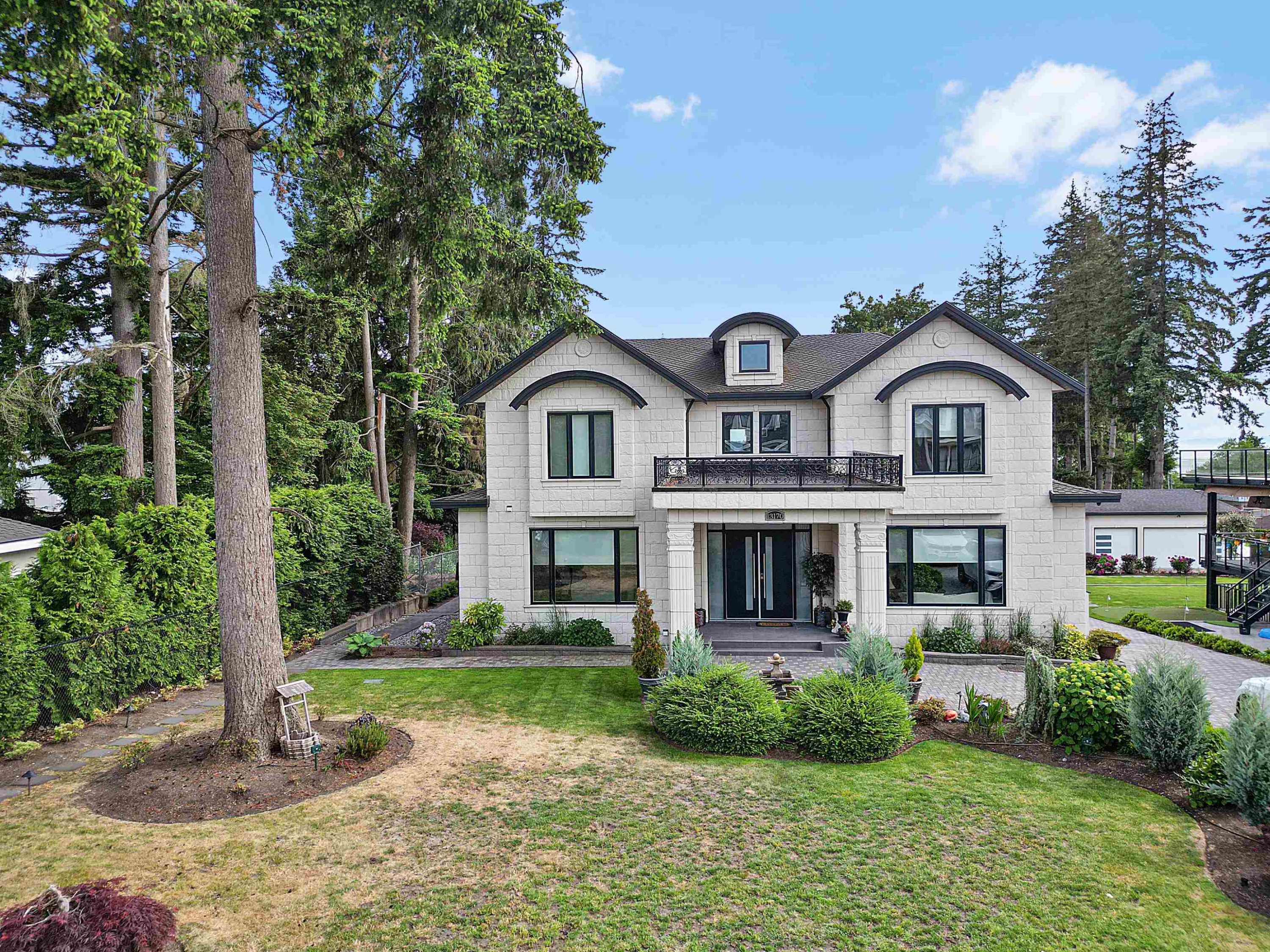 









13170


57

Avenue,
Surrey,




BC
V3X 0K2

