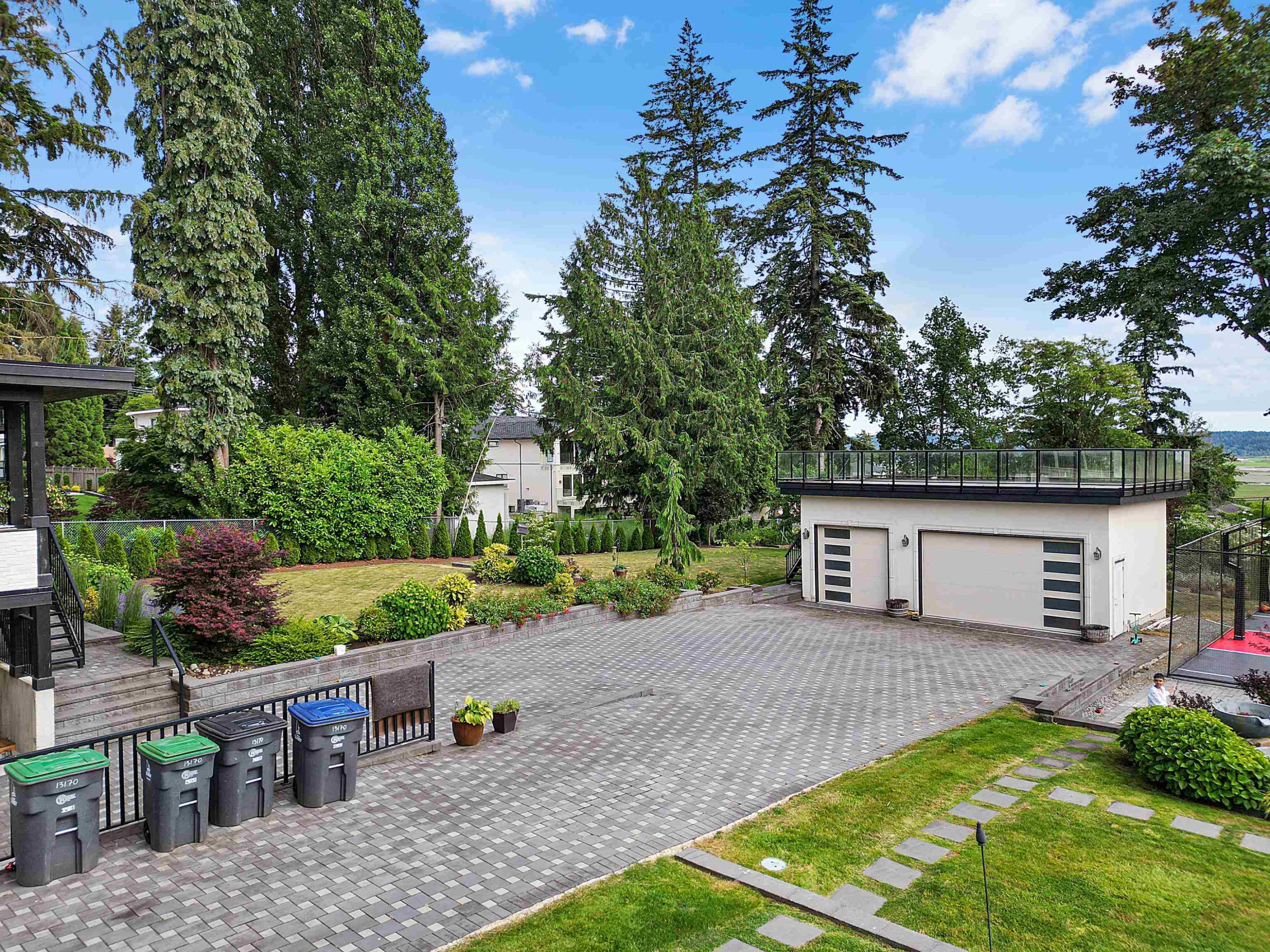 









13170


57

Avenue,
Surrey,




BC
V3X 0K2

