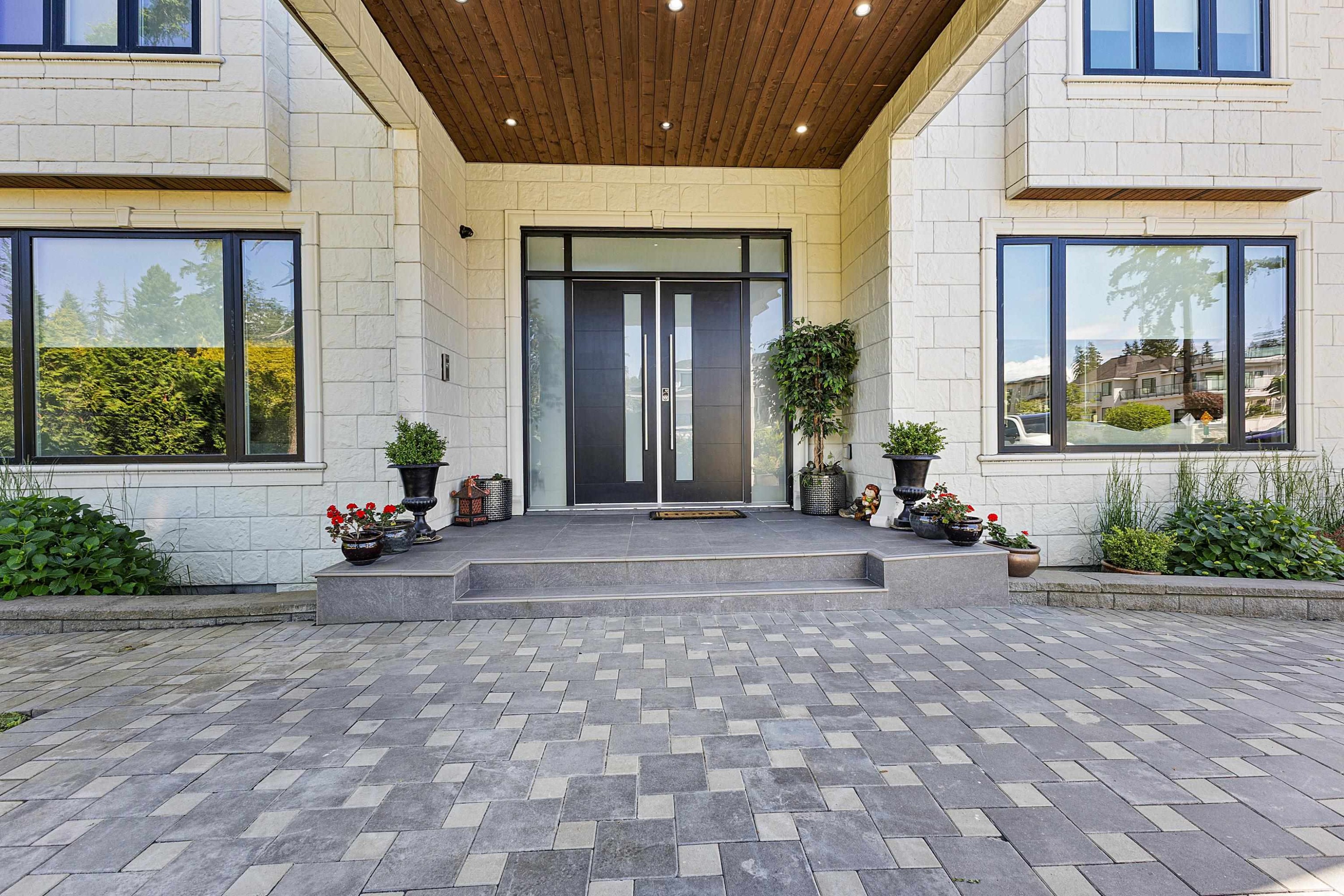 









13170


57

Avenue,
Surrey,




BC
V3X 0K2

