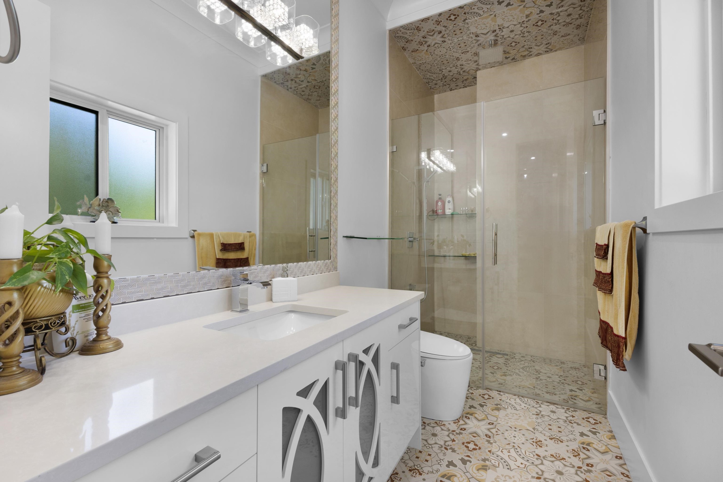 









13170


57

Avenue,
Surrey,




BC
V3X 0K2

