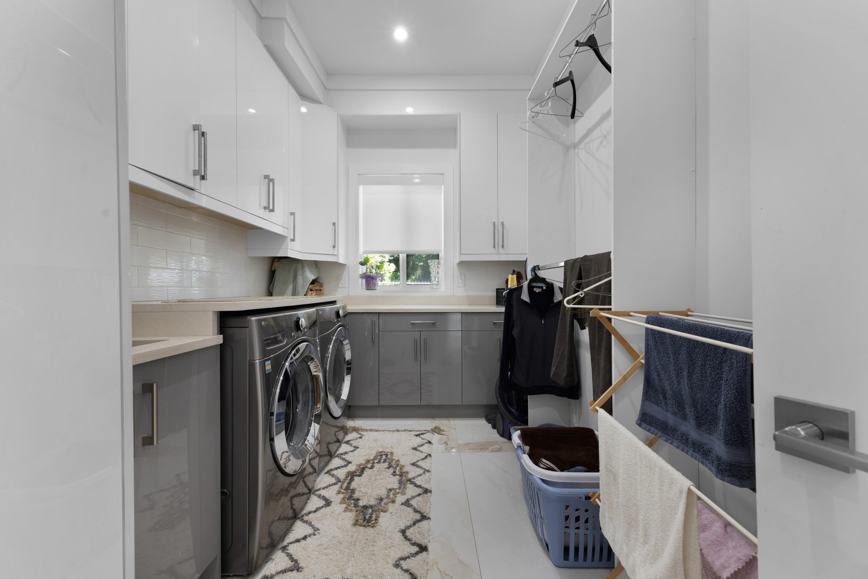 









13170


57

Avenue,
Surrey,




BC
V3X 0K2

