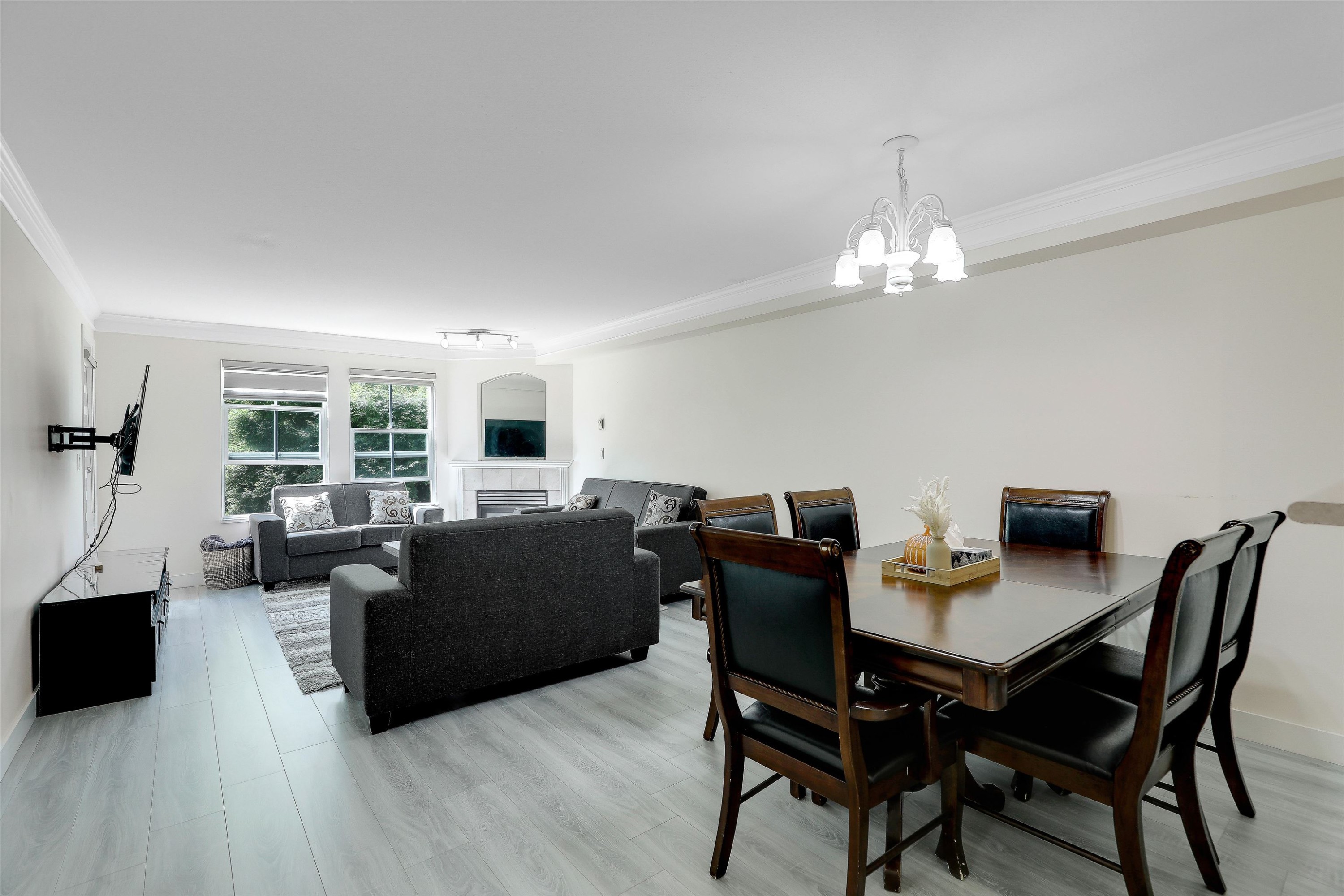 









6385


121

Street, 207,
Surrey,




BC
V3X 3K6

