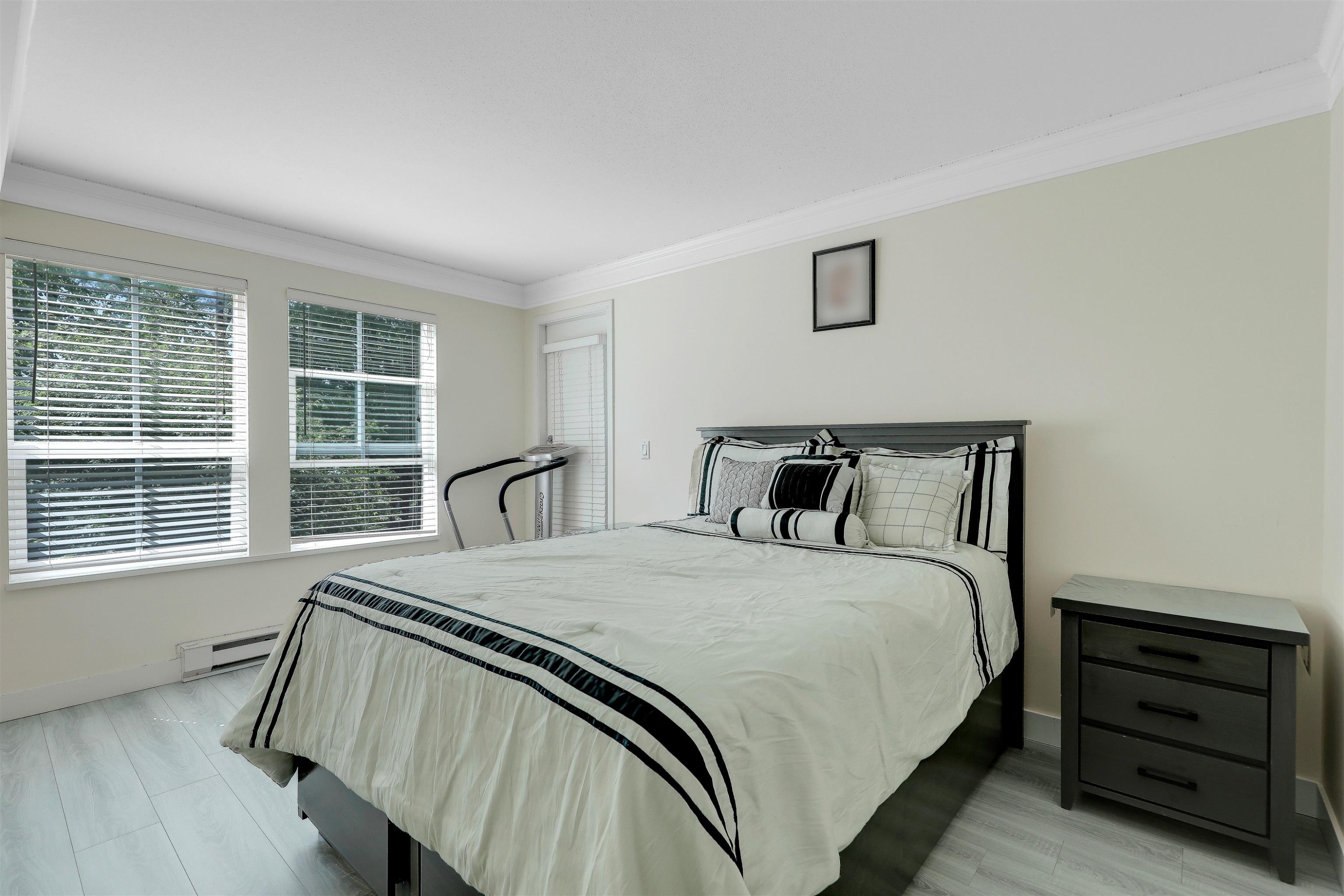 









6385


121

Street, 207,
Surrey,




BC
V3X 3K6


