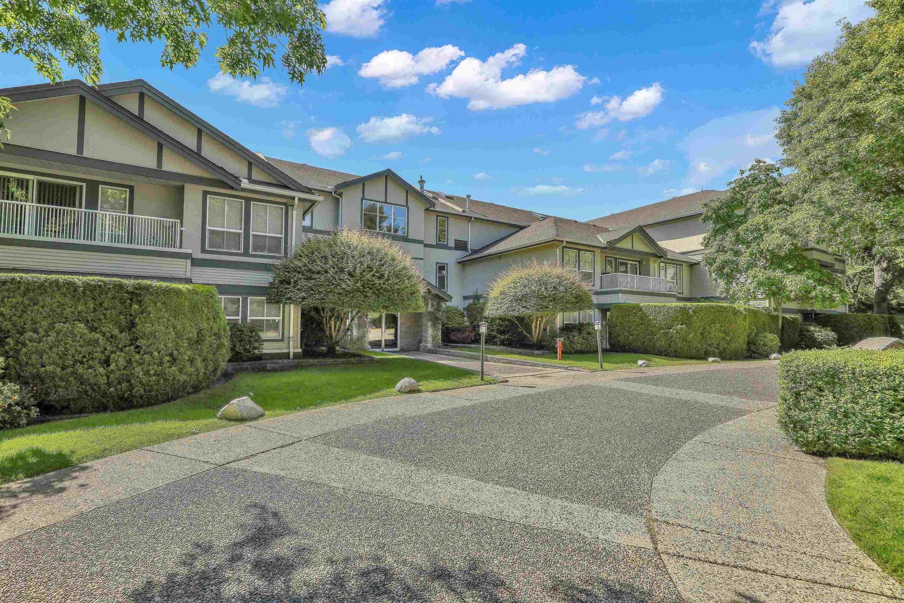 









6385


121

Street, 207,
Surrey,




BC
V3X 3K6

