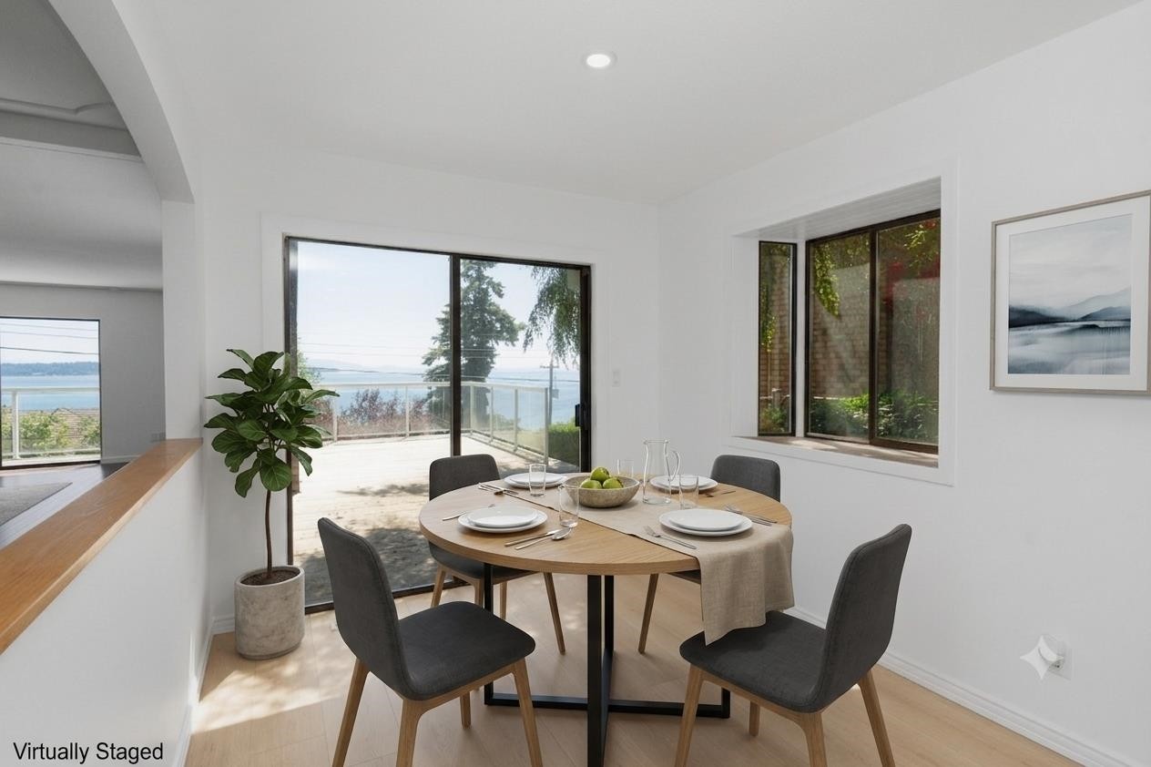 









14815


Hardie

Avenue,
White Rock,




BC
V4B 2H6

