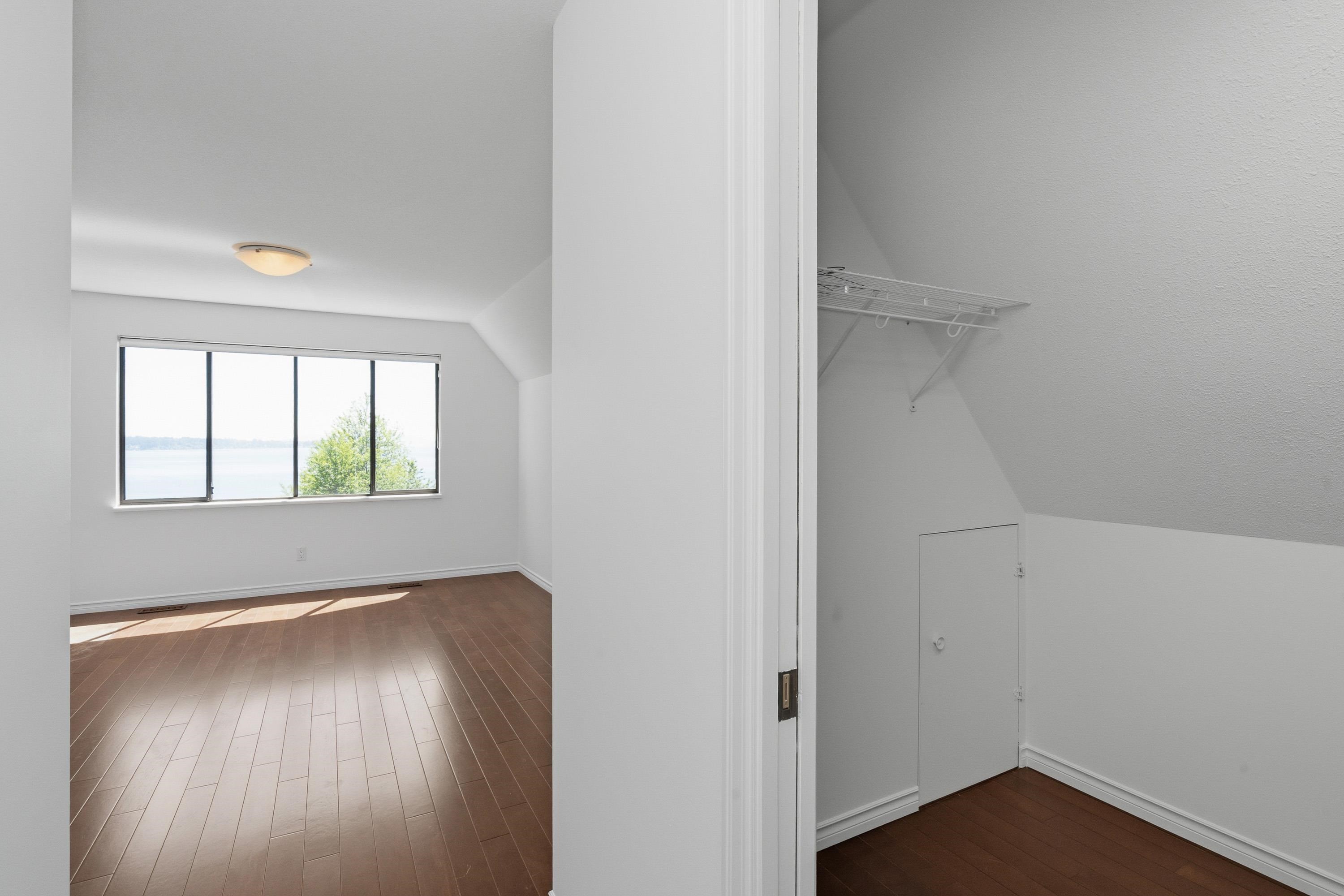 









14815


Hardie

Avenue,
White Rock,




BC
V4B 2H6

