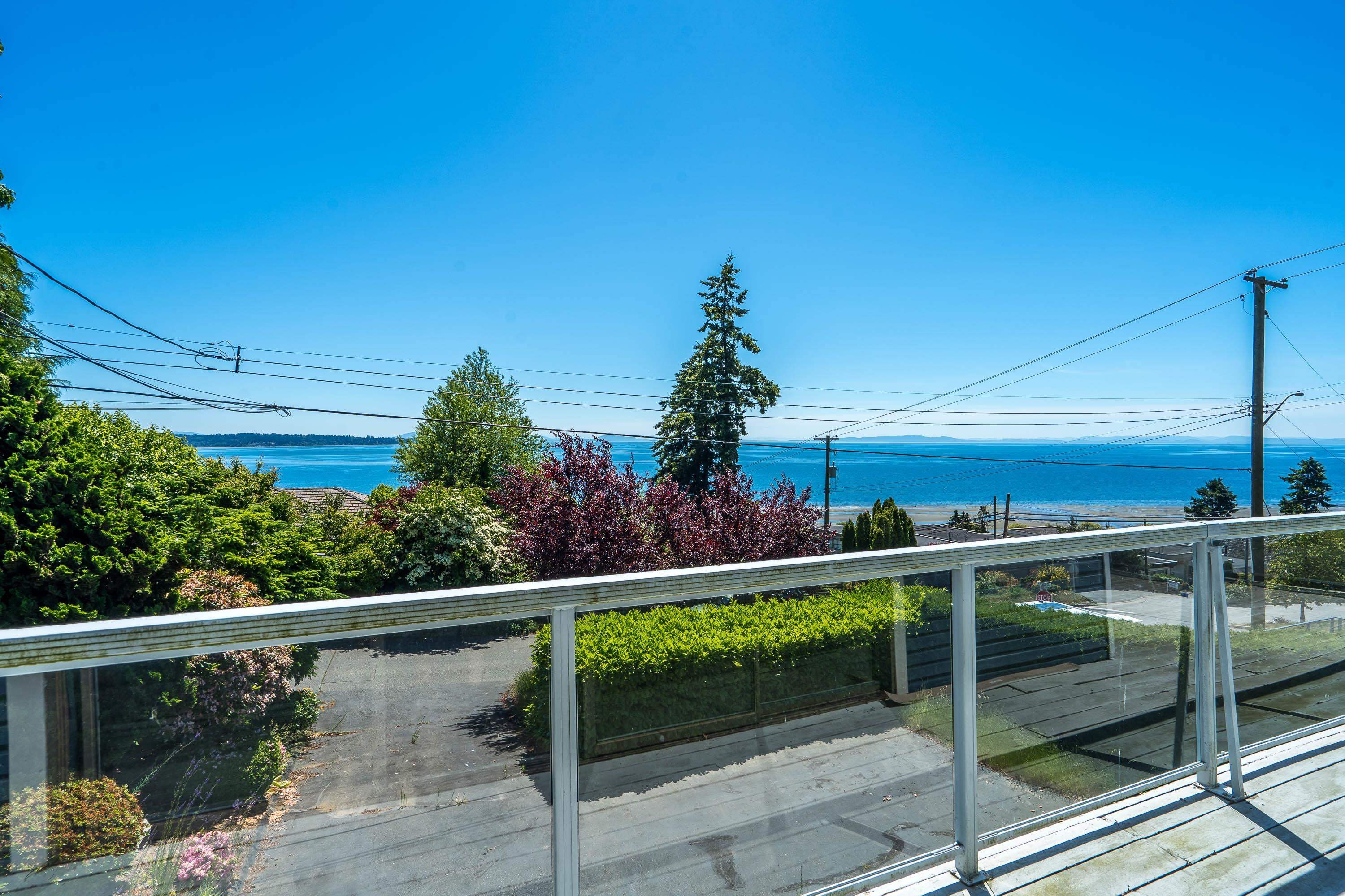 









14815


Hardie

Avenue,
White Rock,




BC
V4B 2H6

