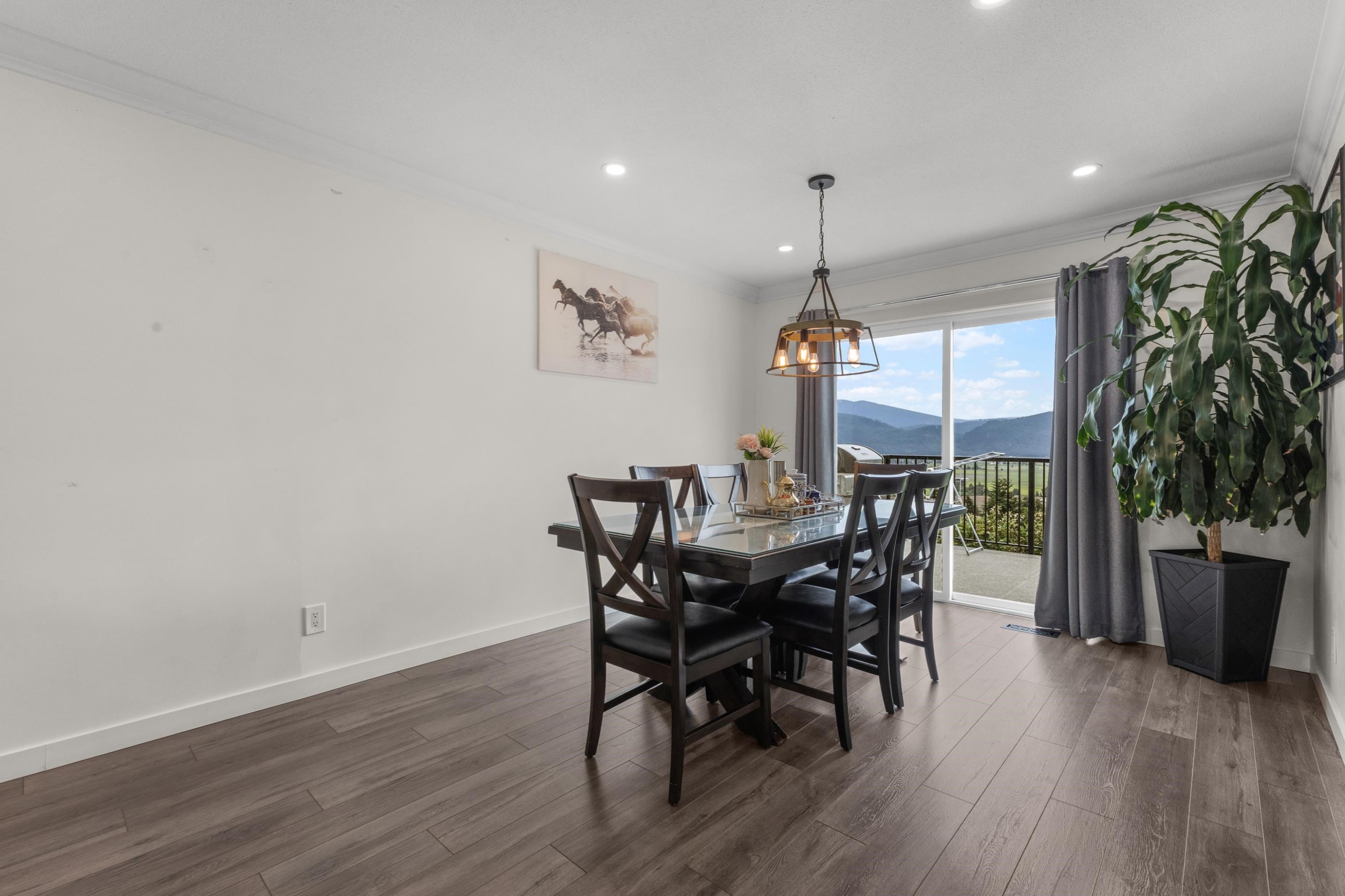 









35834


Eaglecrest

Drive,
Abbotsford,




BC
V3G 1E8

