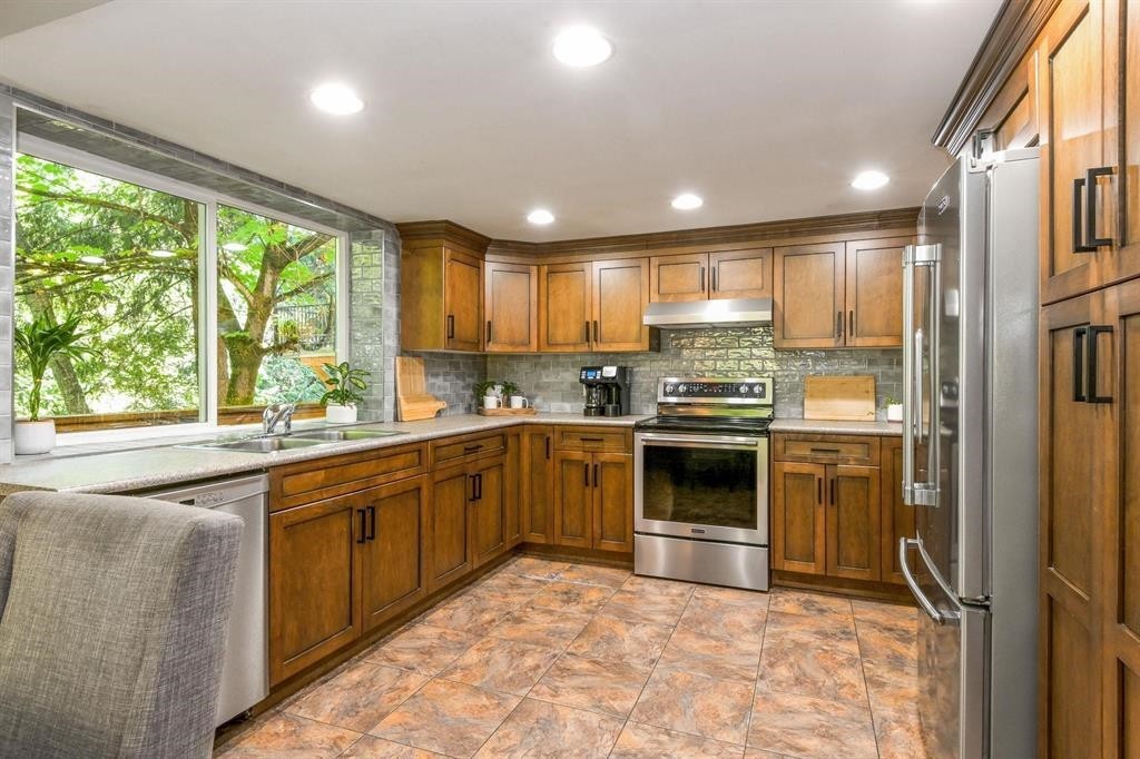 









23913


58a

Avenue,
Langley,




BC
V2Z 1A5

