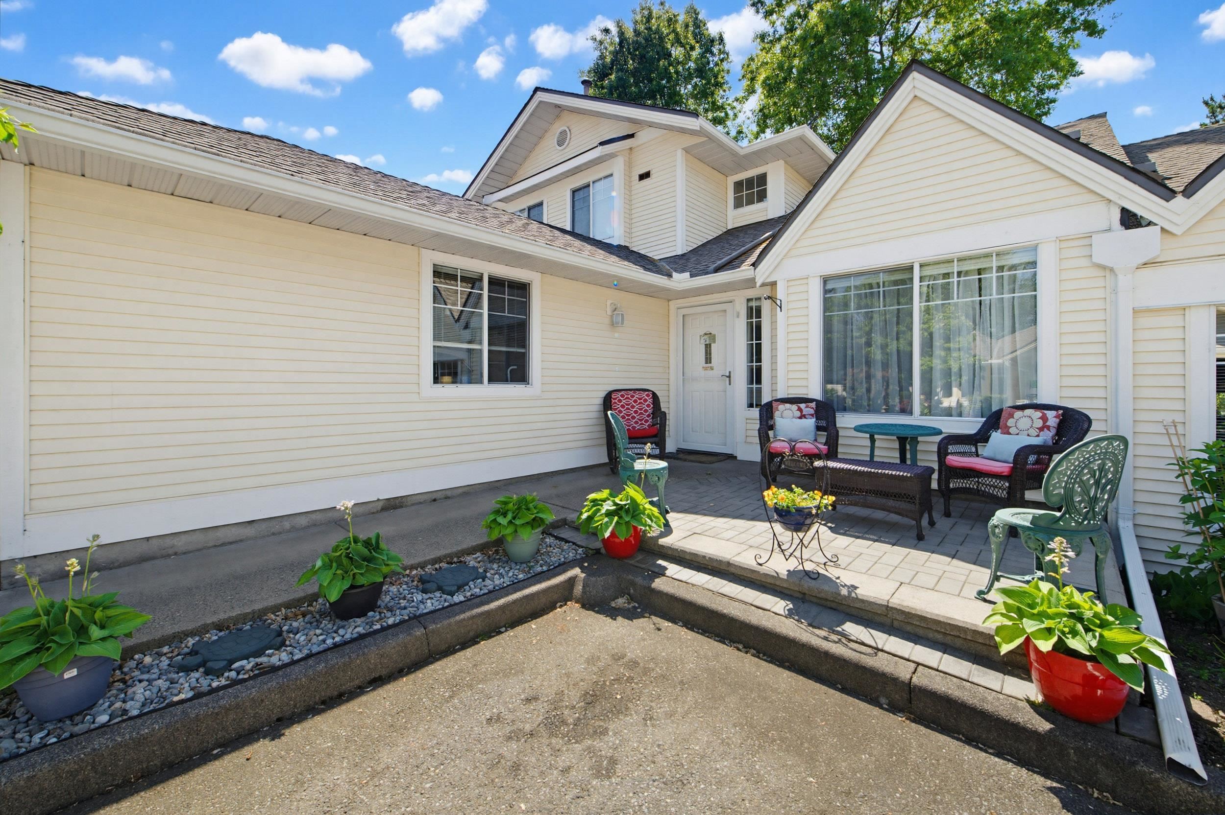 









8737


212

Street, 57,
Langley,




BC
V1M 2C8

