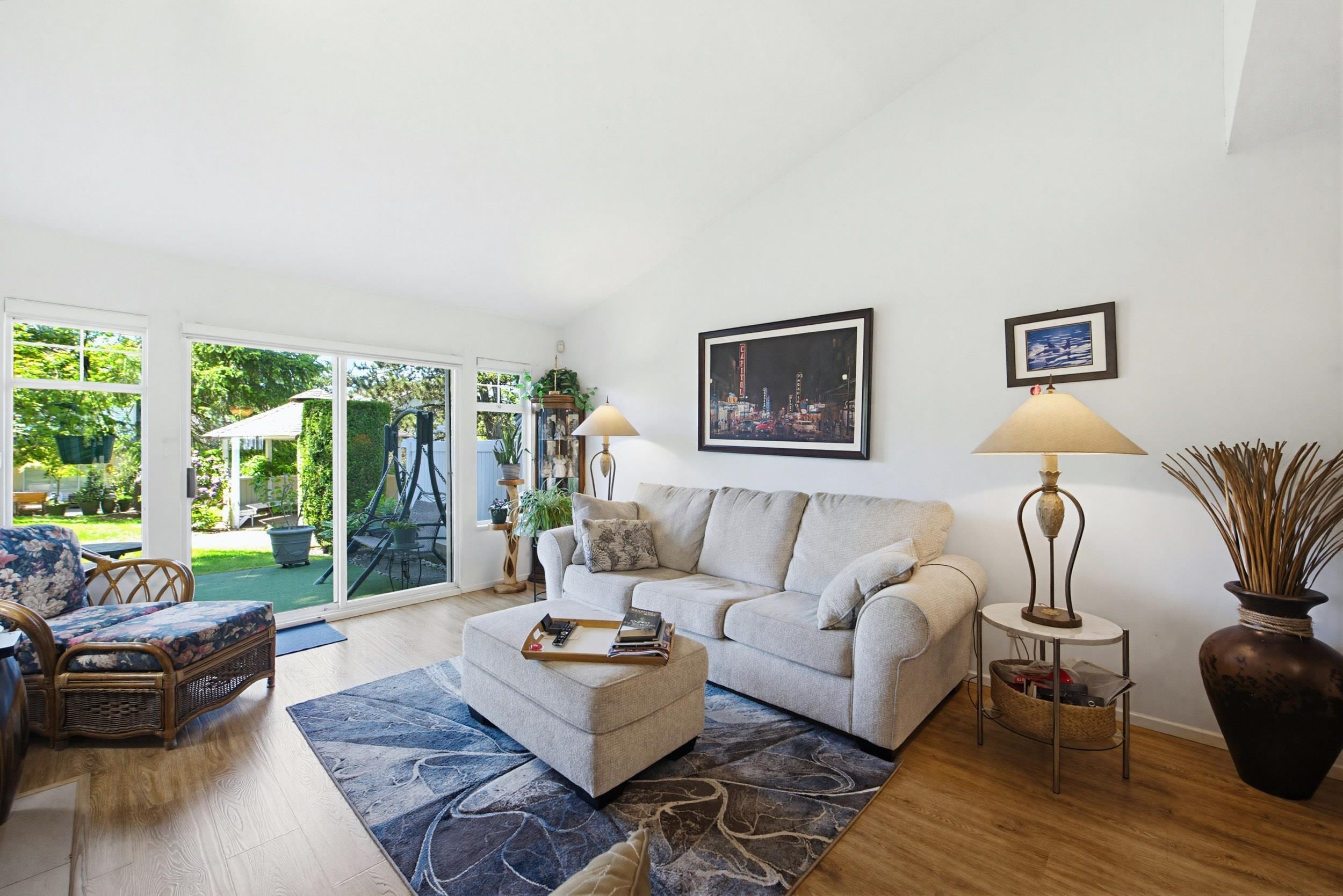 









8737


212

Street, 57,
Langley,




BC
V1M 2C8

