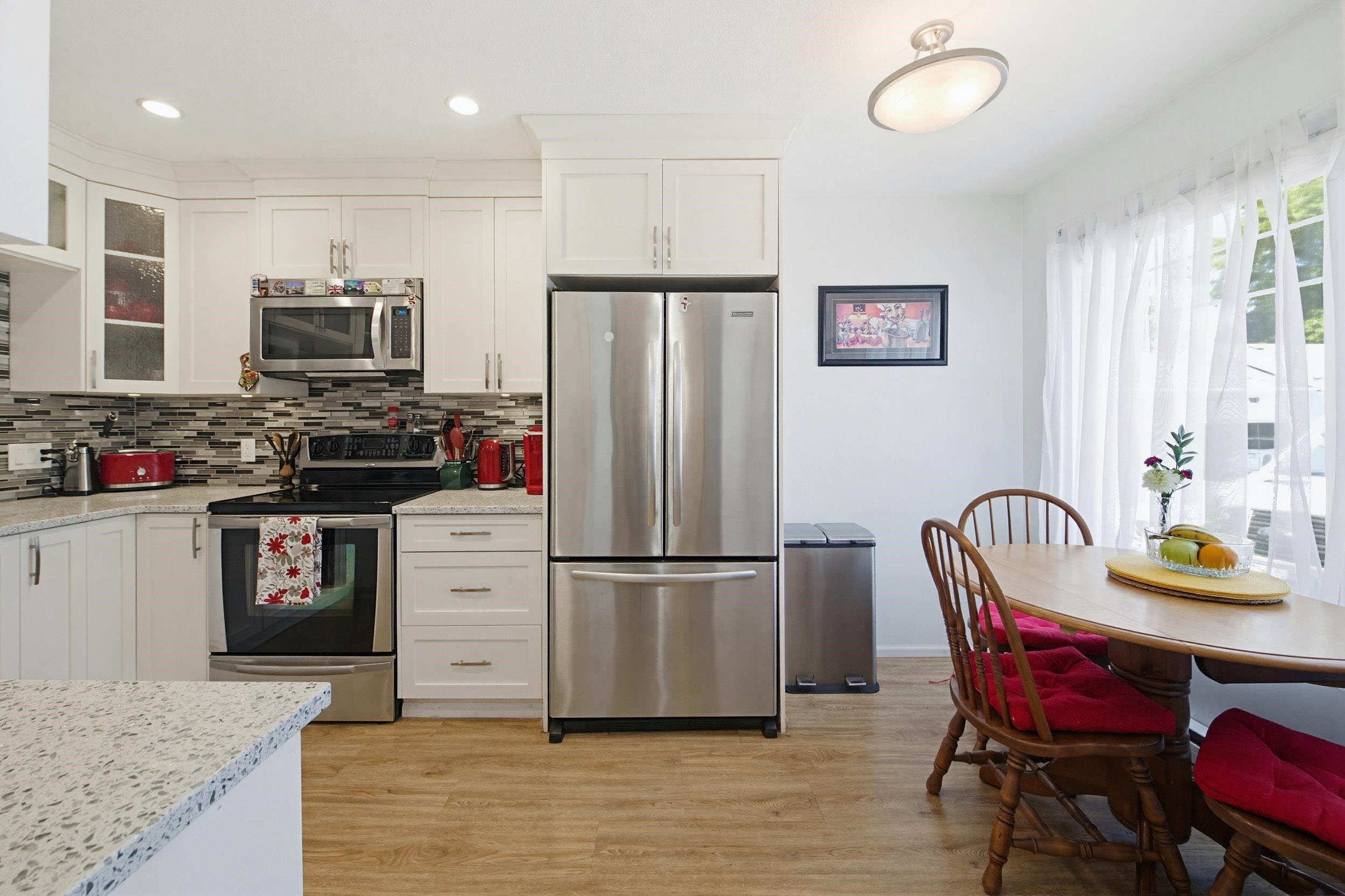 









8737


212

Street, 57,
Langley,




BC
V1M 2C8

