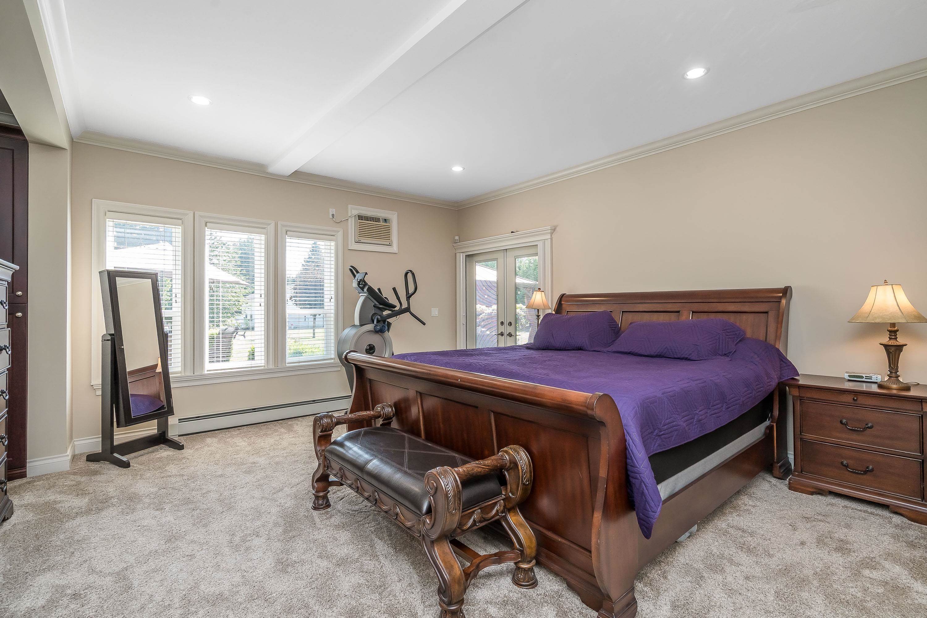 









31706


Kenney

Avenue,
Mission,




BC
V4S 1E5

