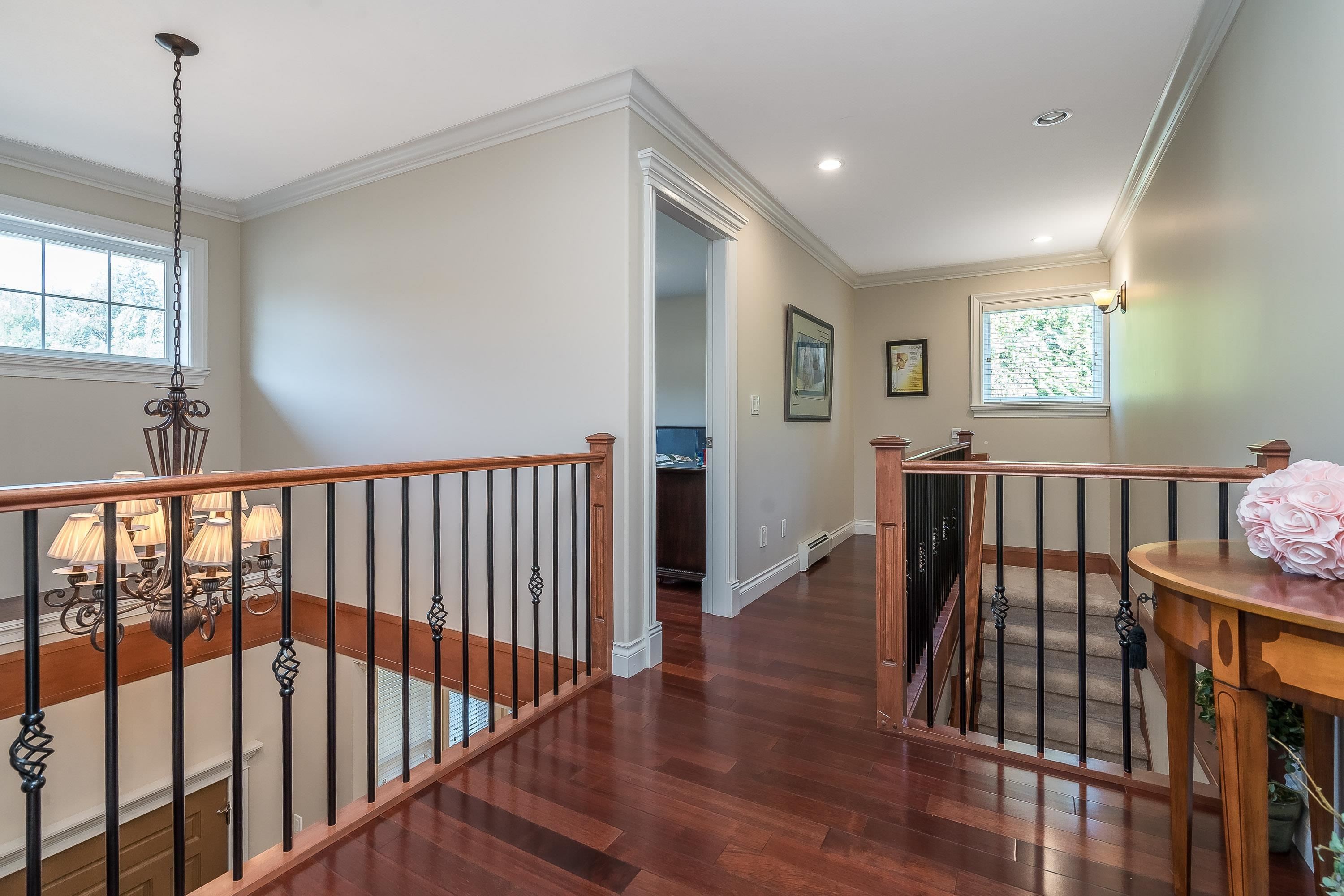









31706


Kenney

Avenue,
Mission,




BC
V4S 1E5

