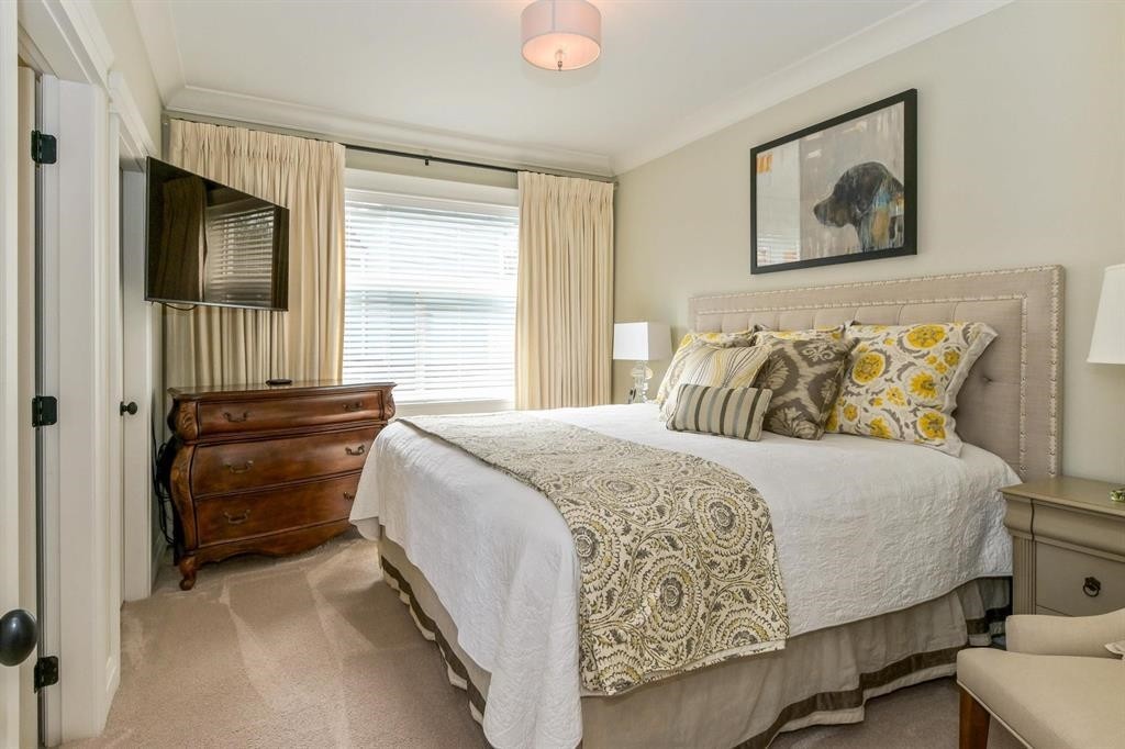 









4745


204a

Street,
Langley,




BC
V3A 0E7

