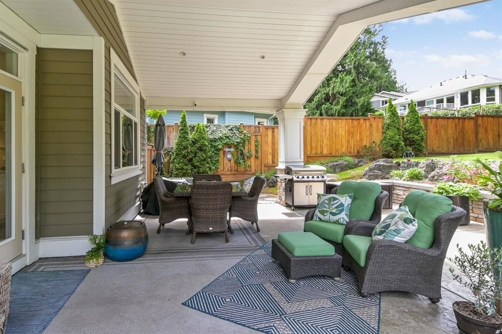 









4745


204a

Street,
Langley,




BC
V3A 0E7

