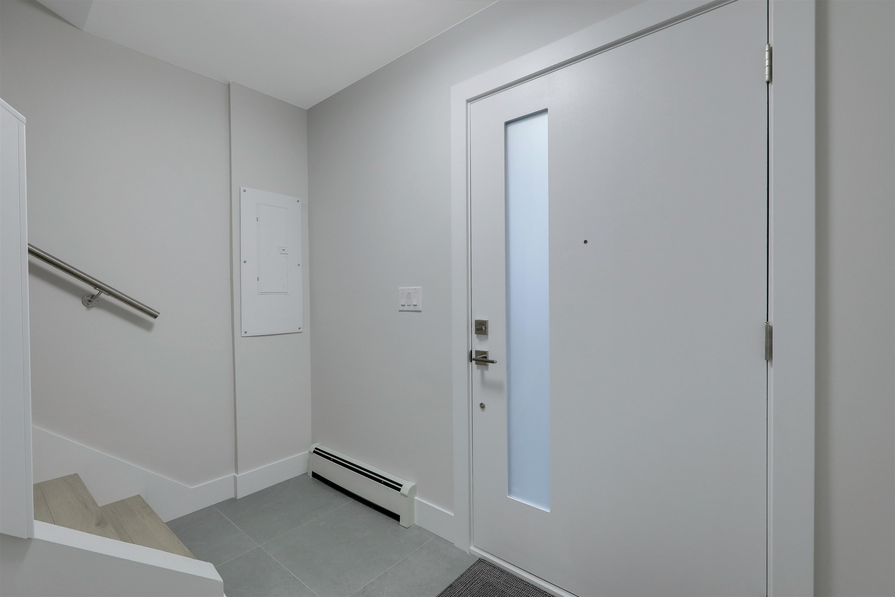









12509


77b

Avenue,
Surrey,




BC
V3W 8L9

