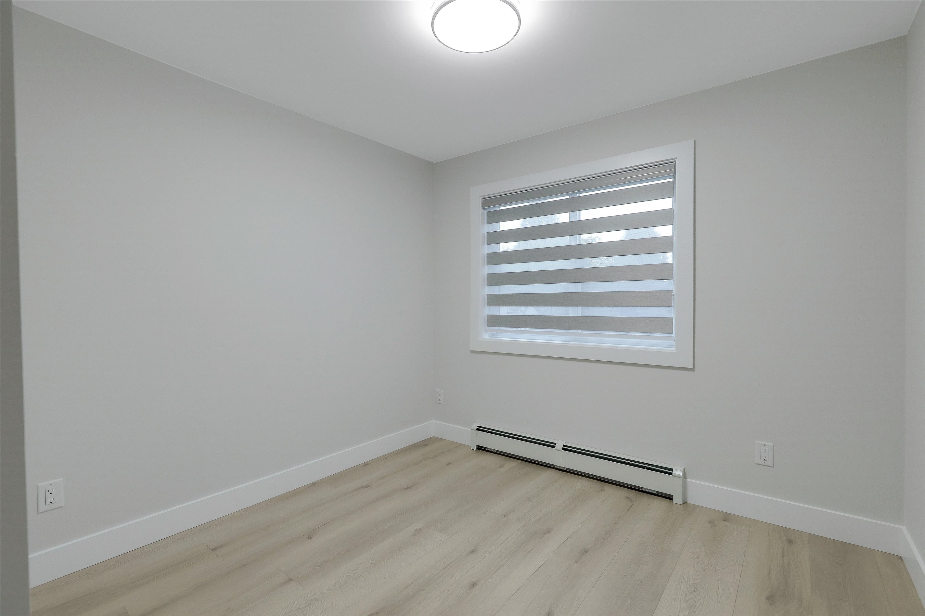 









12509


77b

Avenue,
Surrey,




BC
V3W 8L9

