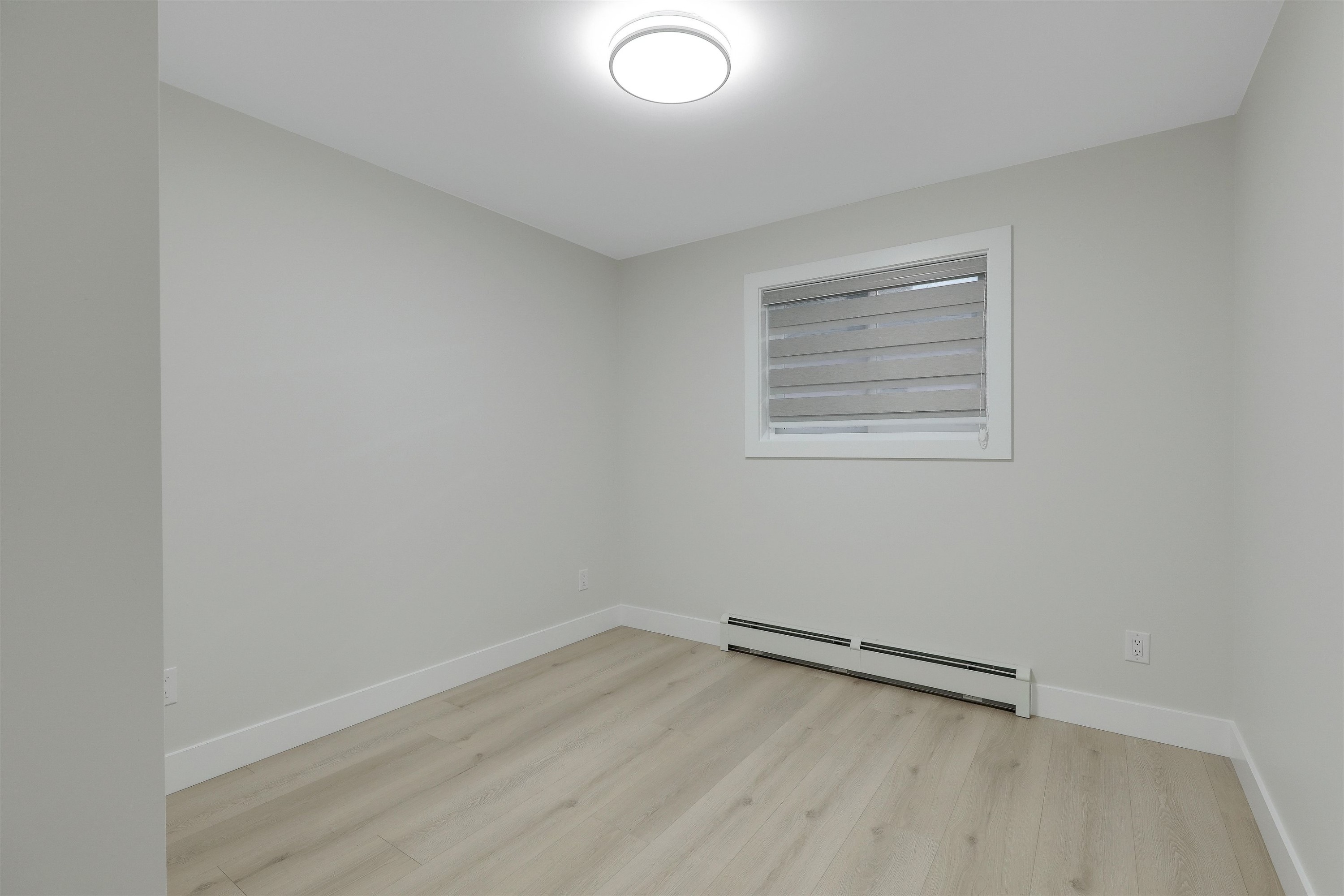 









12509


77b

Avenue,
Surrey,




BC
V3W 8L9

