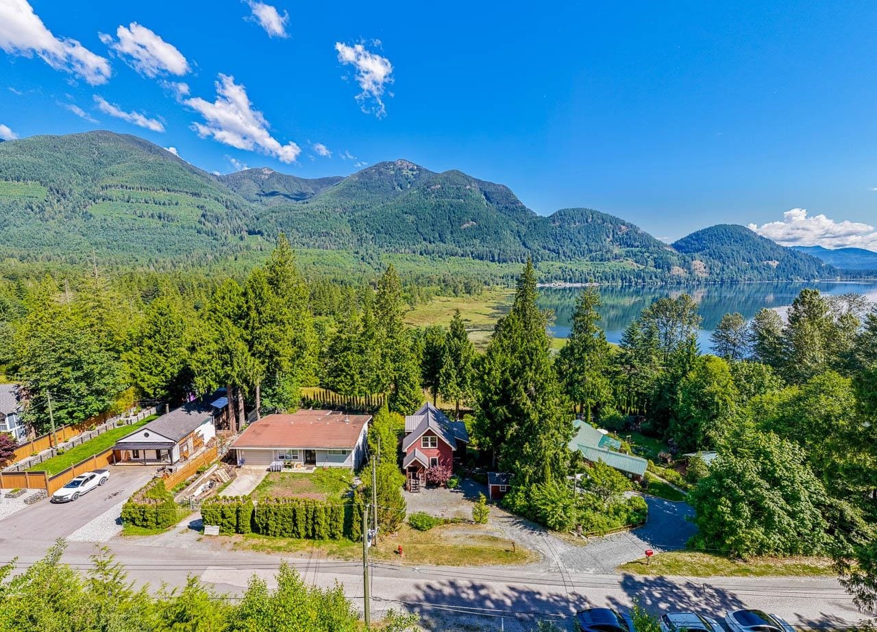 









44301


Bayview

Road,
Mission,




BC
V0M 1N0

