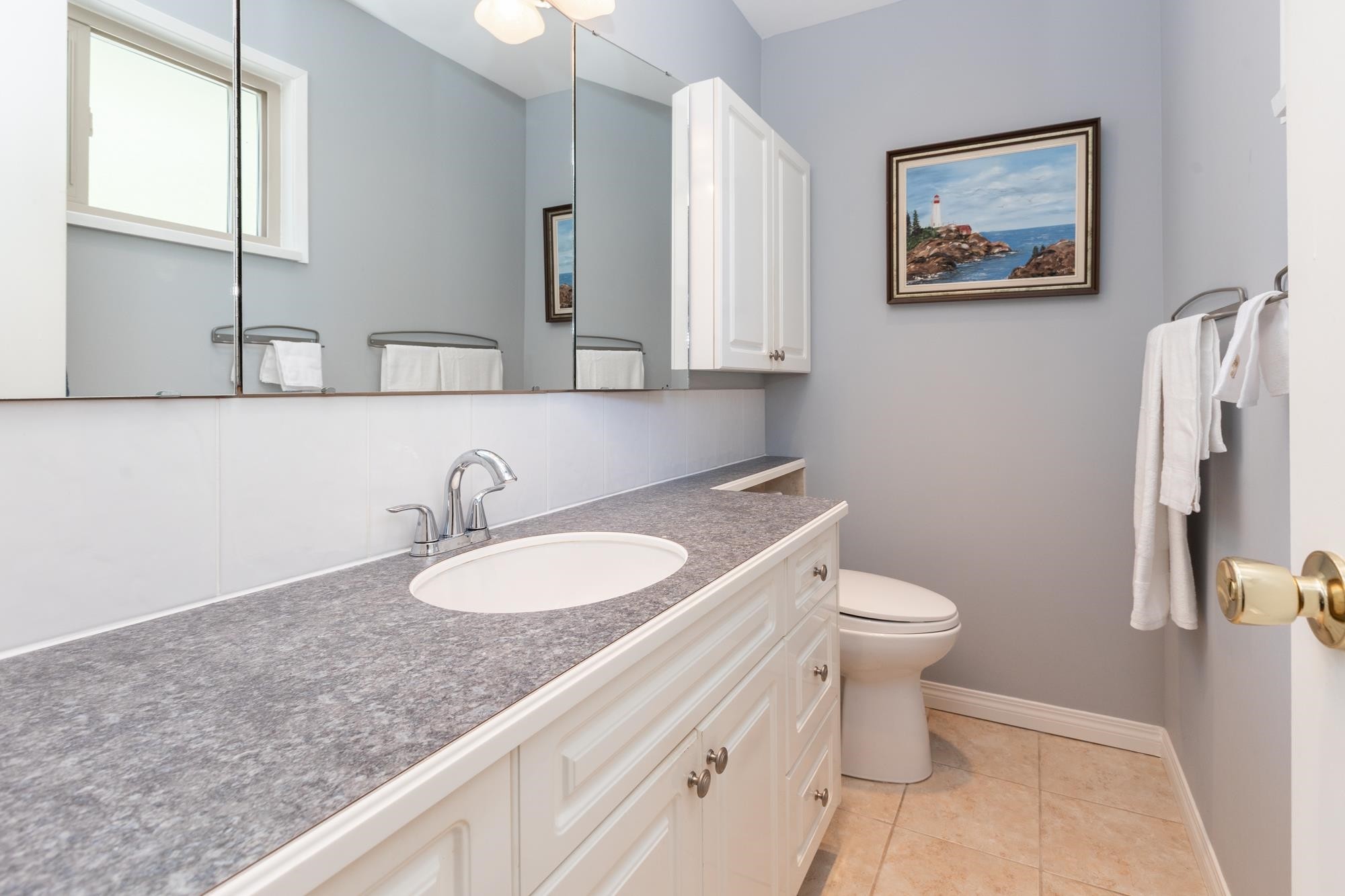 









20249


44

Avenue,
Langley,




BC
V3A 6L9

