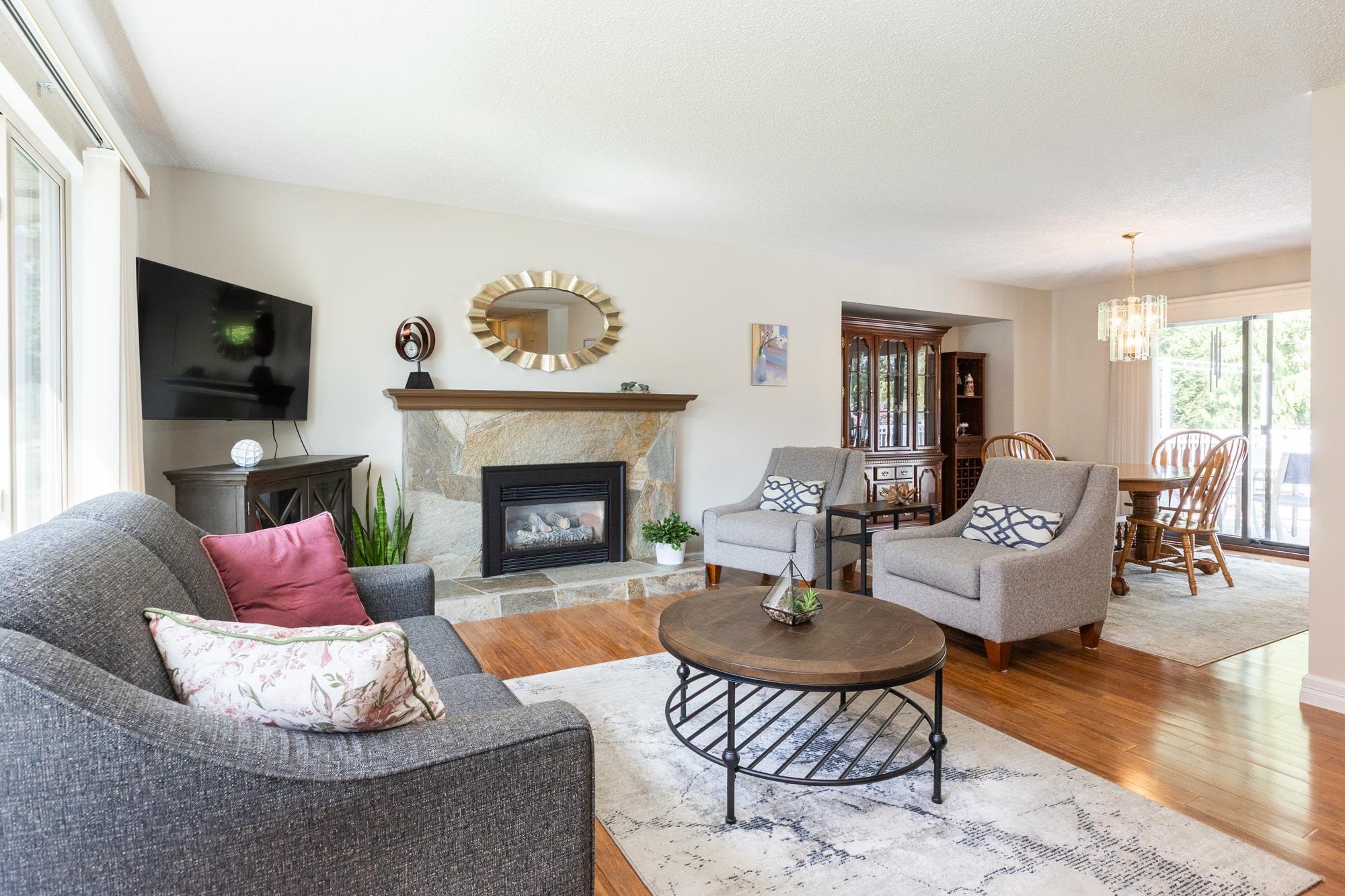 









20249


44

Avenue,
Langley,




BC
V3A 6L9

