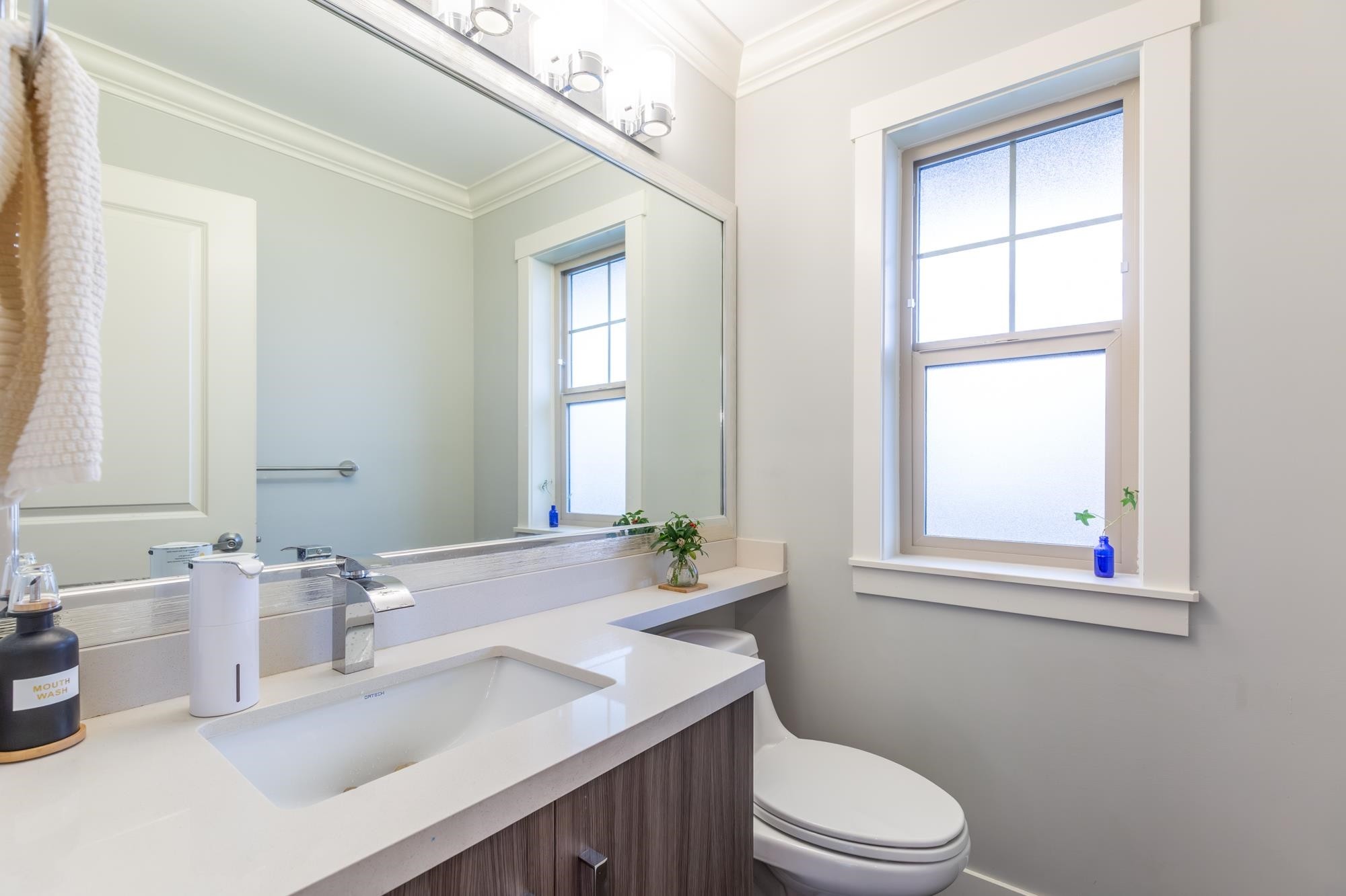 









19097


64

Avenue, 60,
Surrey,




BC
V3S 6X5

