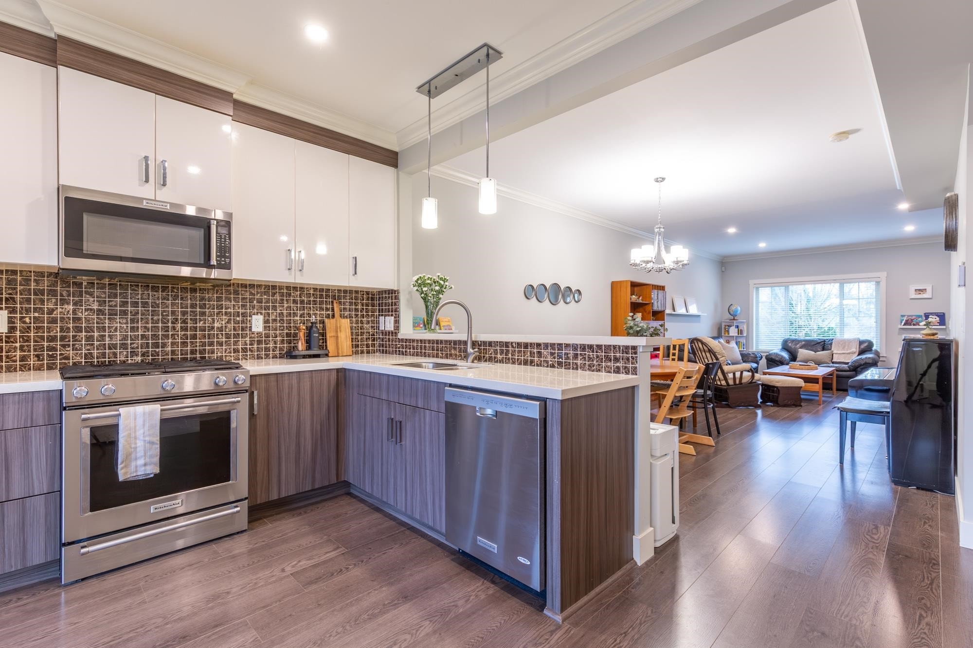 









19097


64

Avenue, 60,
Surrey,




BC
V3S 6X5

