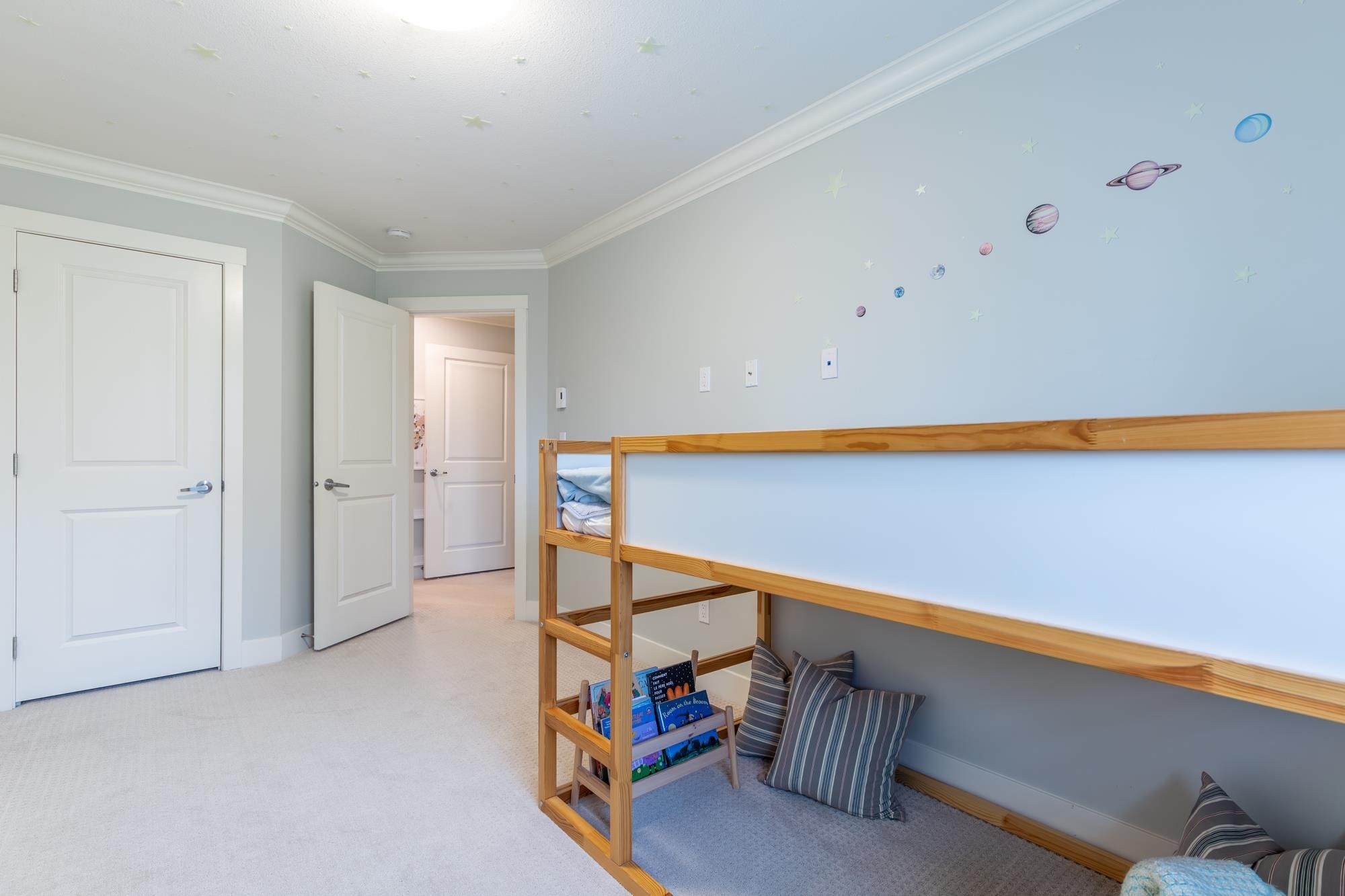 









19097


64

Avenue, 60,
Surrey,




BC
V3S 6X5

