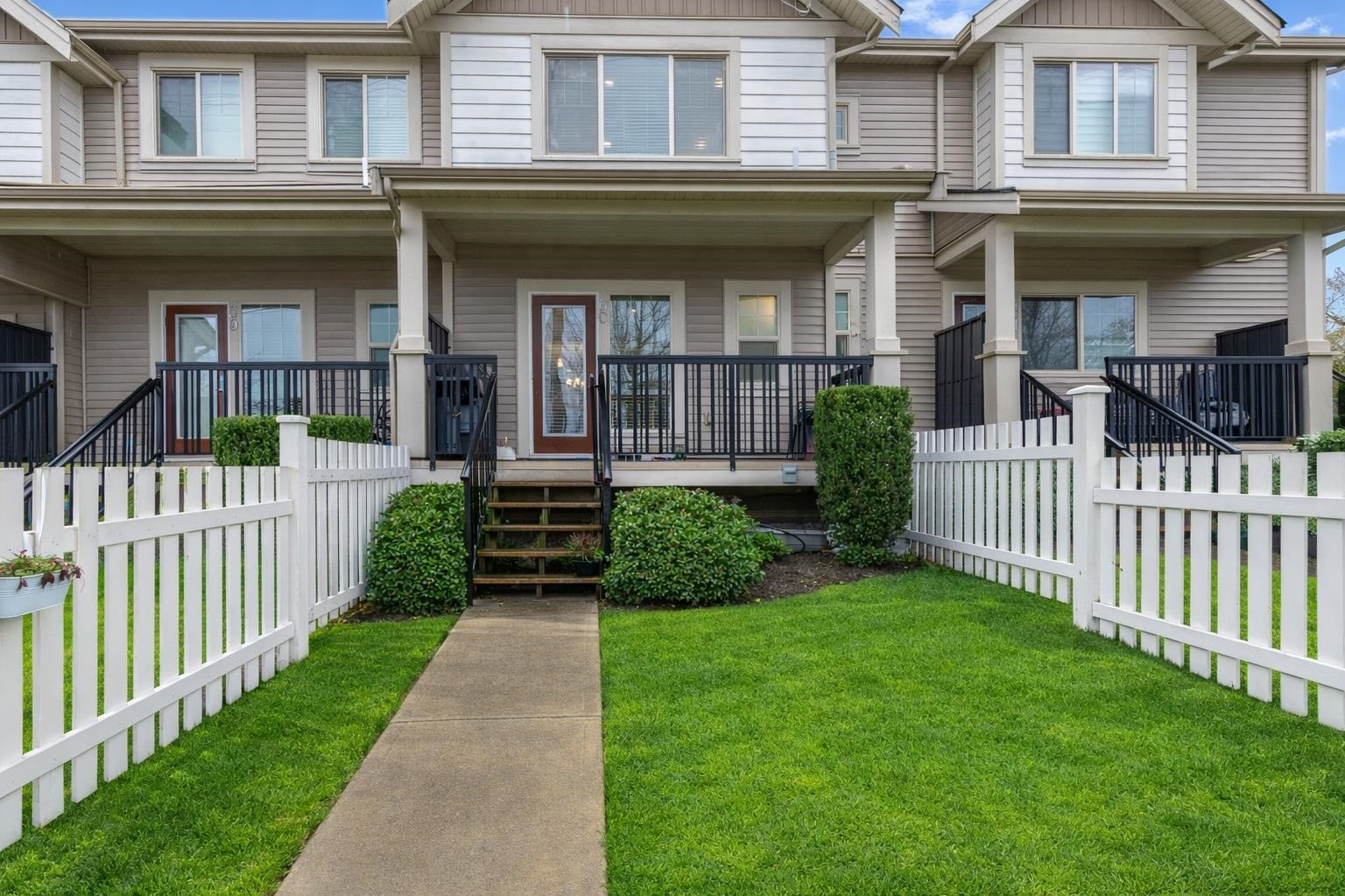 









19097


64

Avenue, 60,
Surrey,




BC
V3S 6X5


