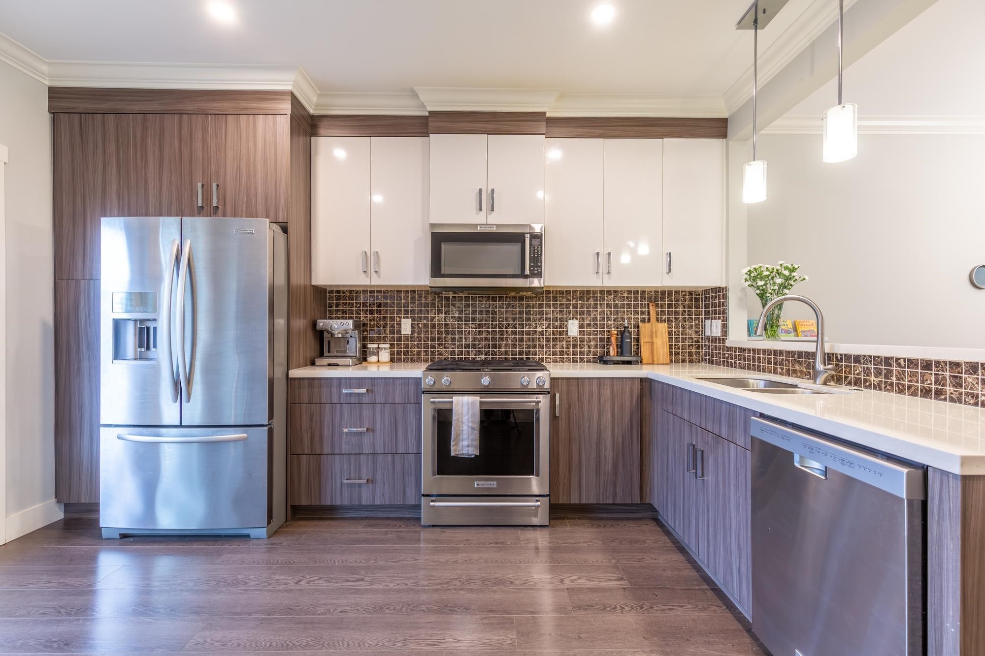 









19097


64

Avenue, 60,
Surrey,




BC
V3S 6X5


