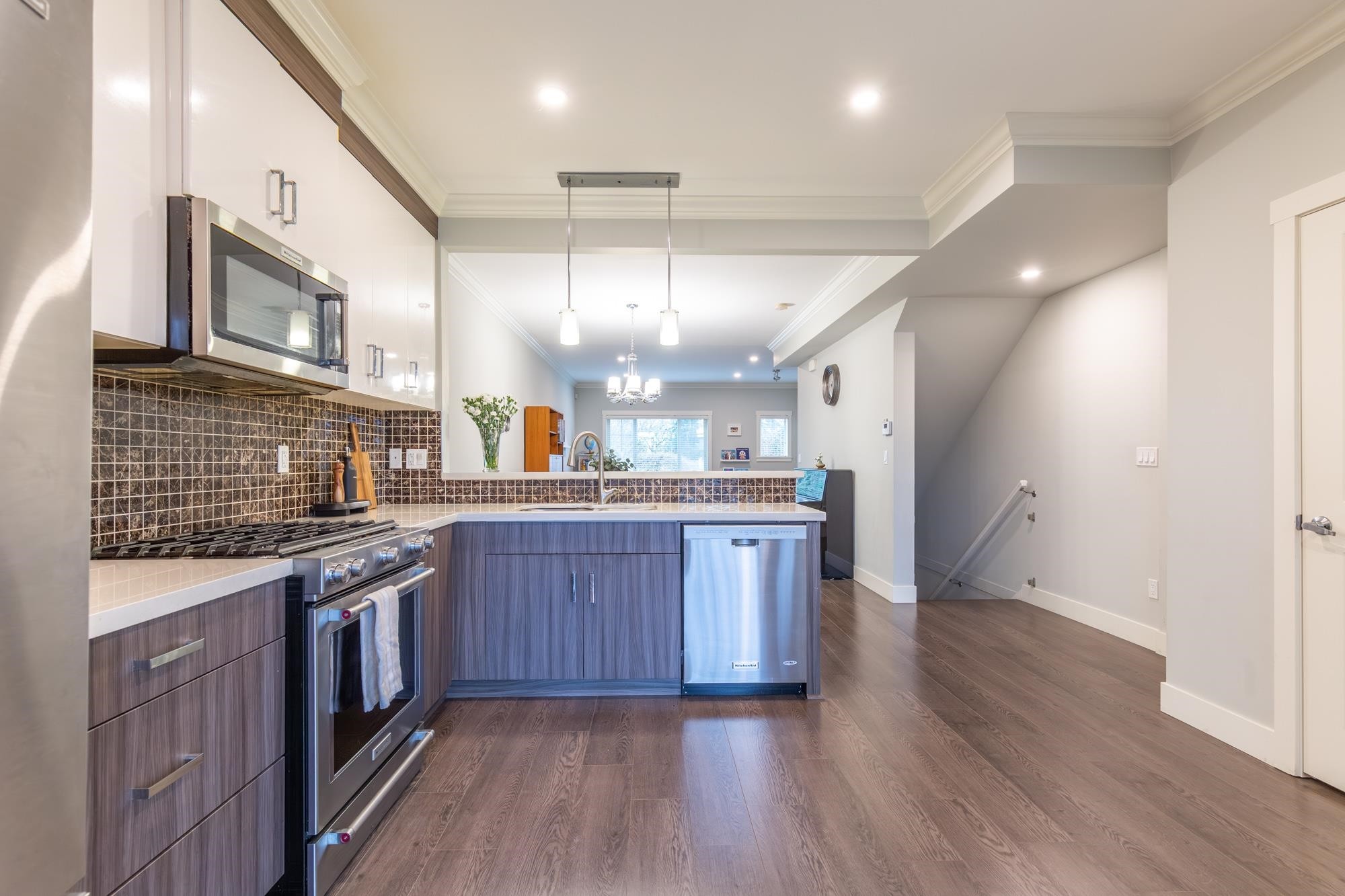 









19097


64

Avenue, 60,
Surrey,




BC
V3S 6X5

