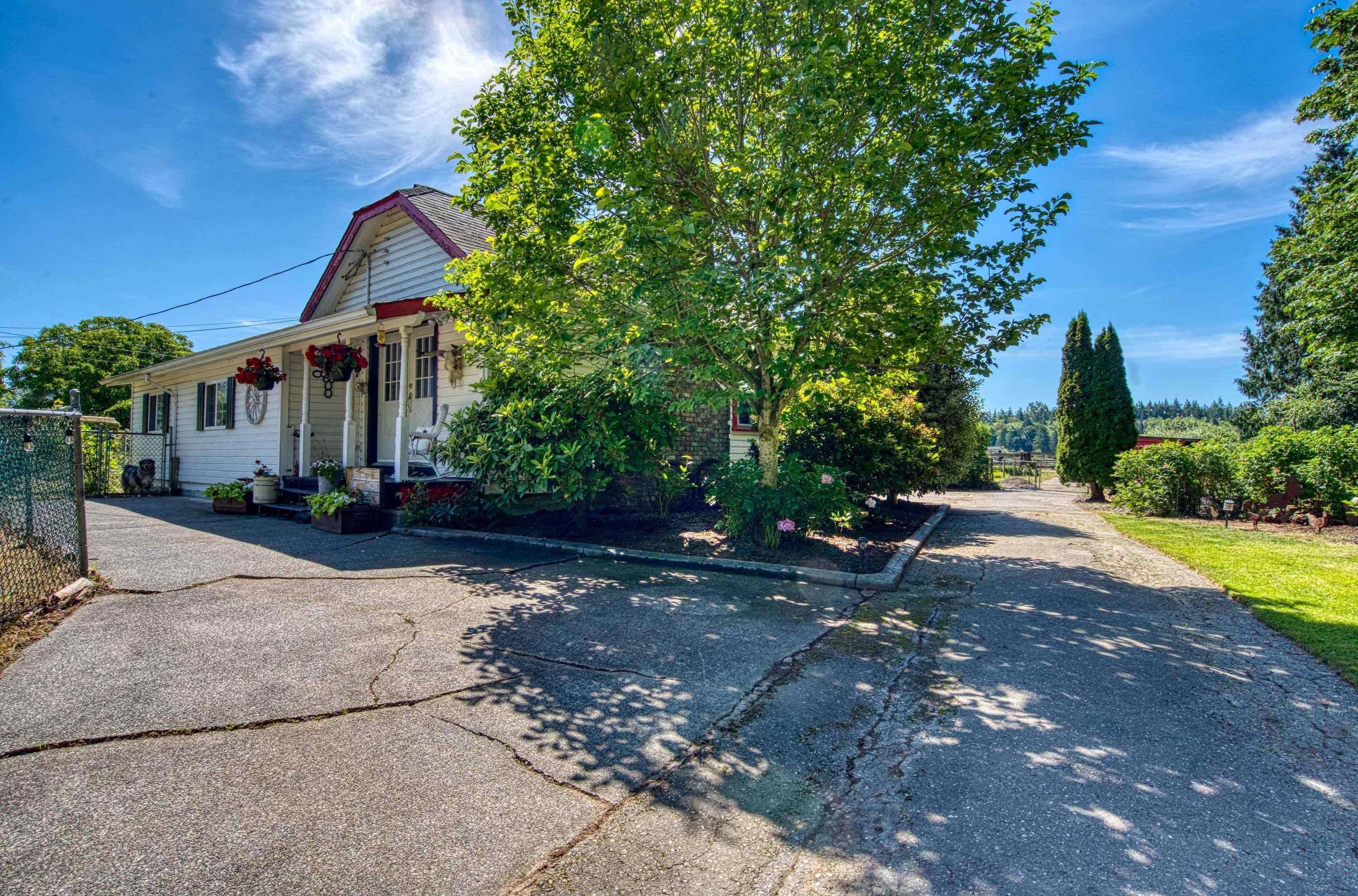 









19636


8

Avenue,
Langley,




BC
V2Z 1W1


