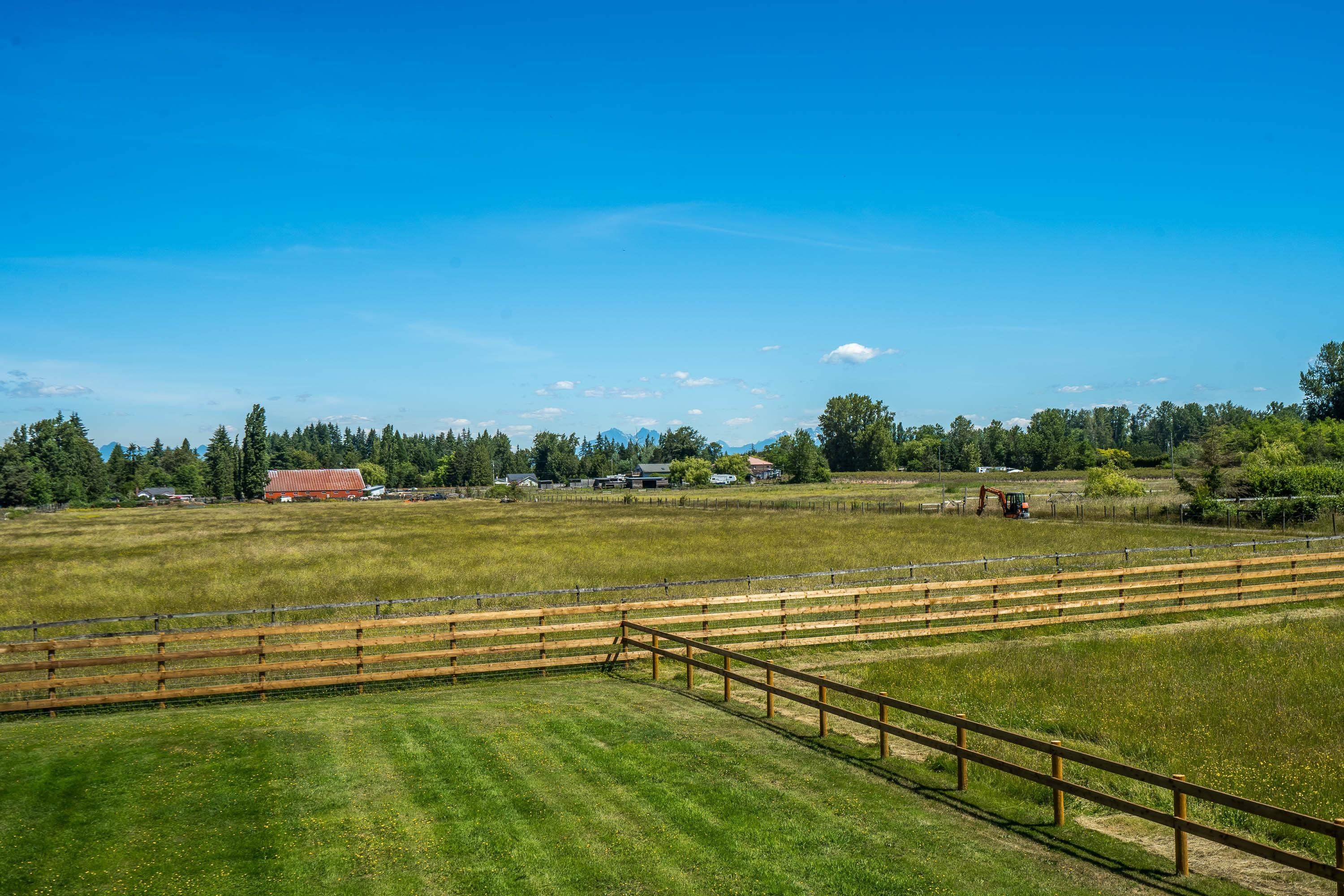 









19636


8

Avenue,
Langley,




BC
V2Z 1W1


