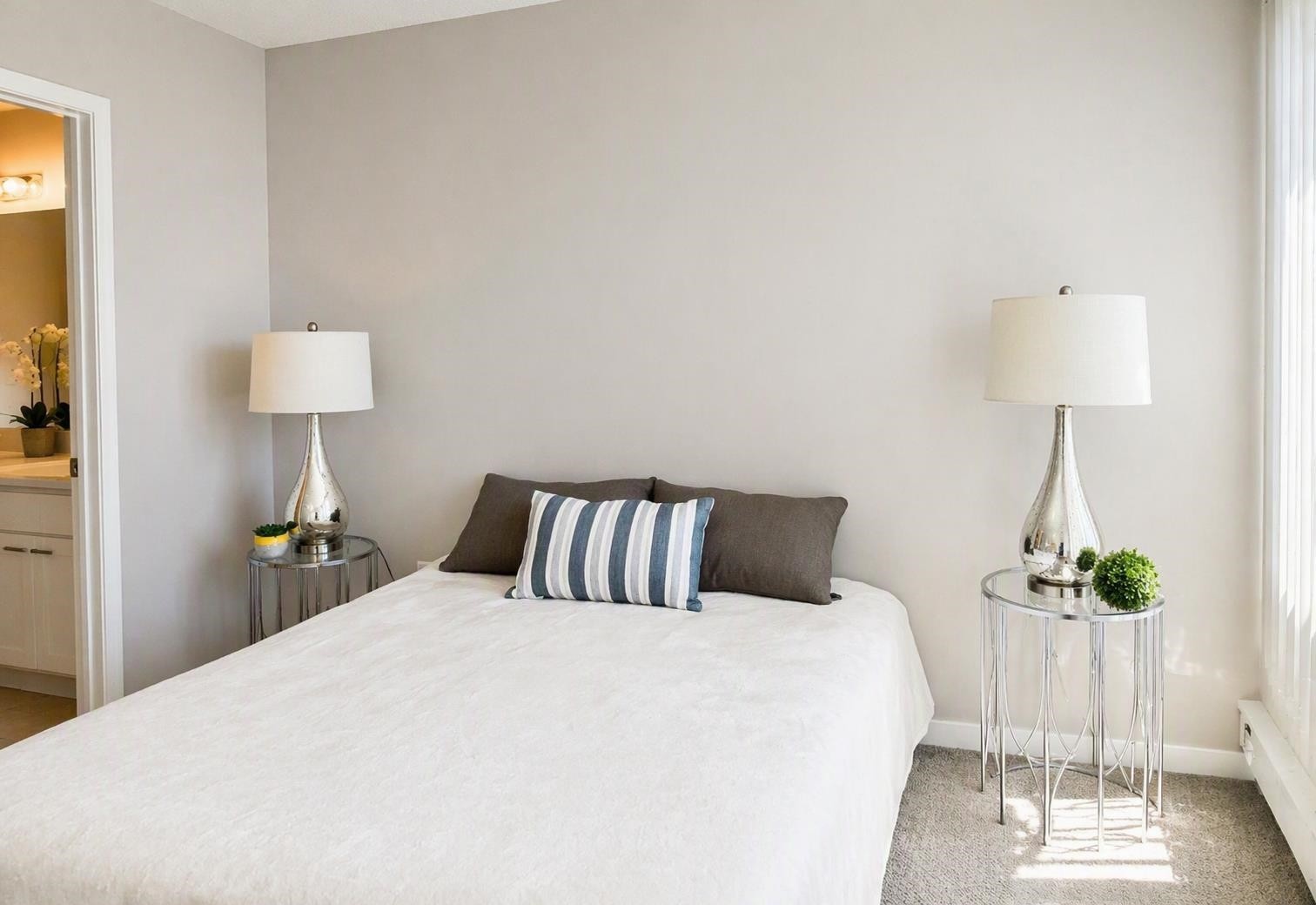 









13353


108

Avenue, 702,
Surrey,




BC
V3T 5T5

