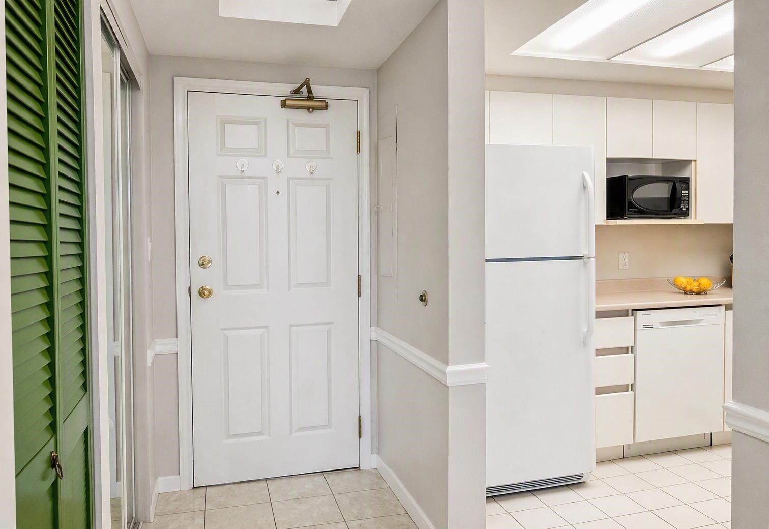 









13353


108

Avenue, 702,
Surrey,




BC
V3T 5T5

