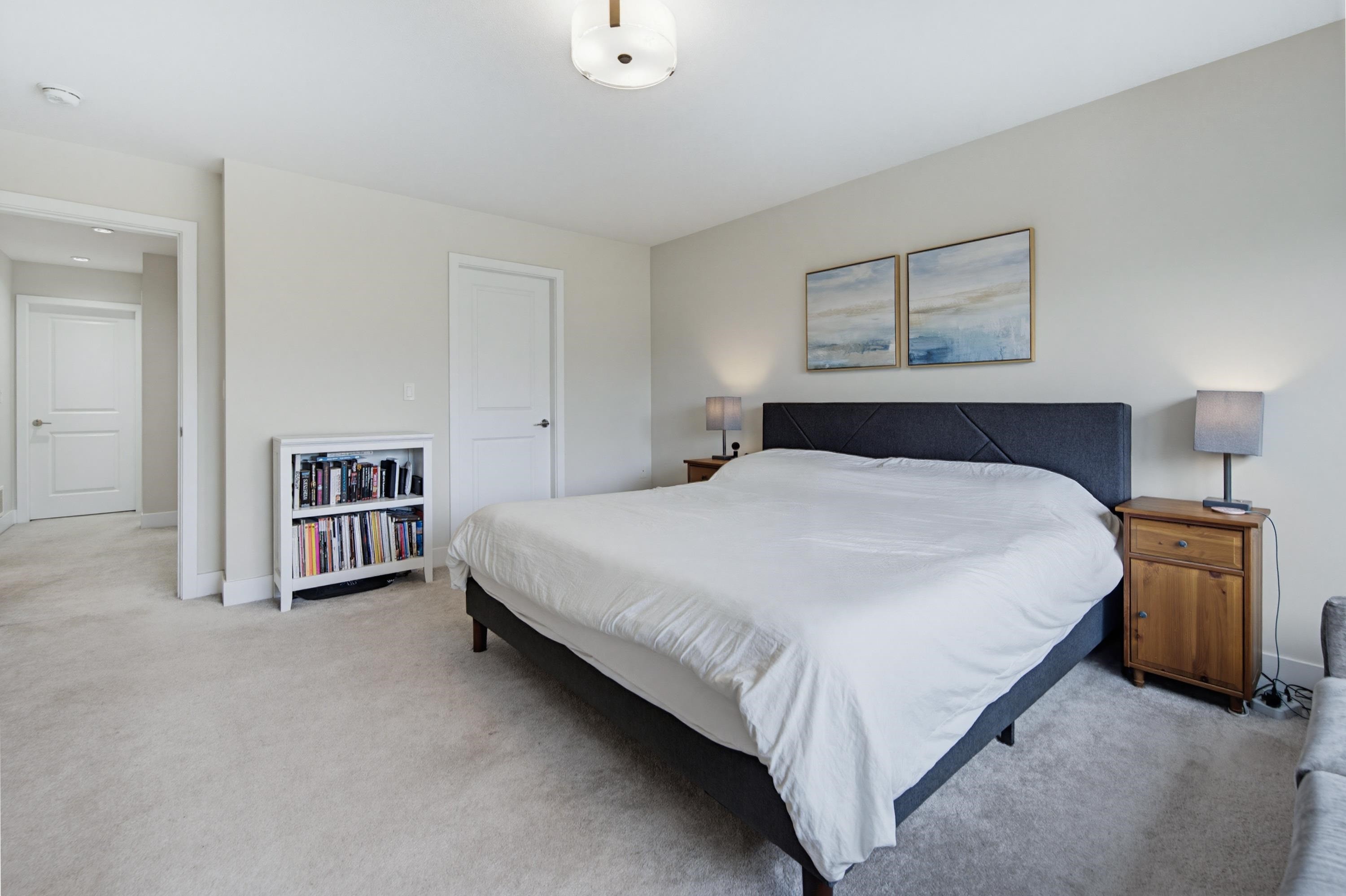 









15665


Mountain View

Drive, 75,
Surrey,




BC
V3Z 0W8

