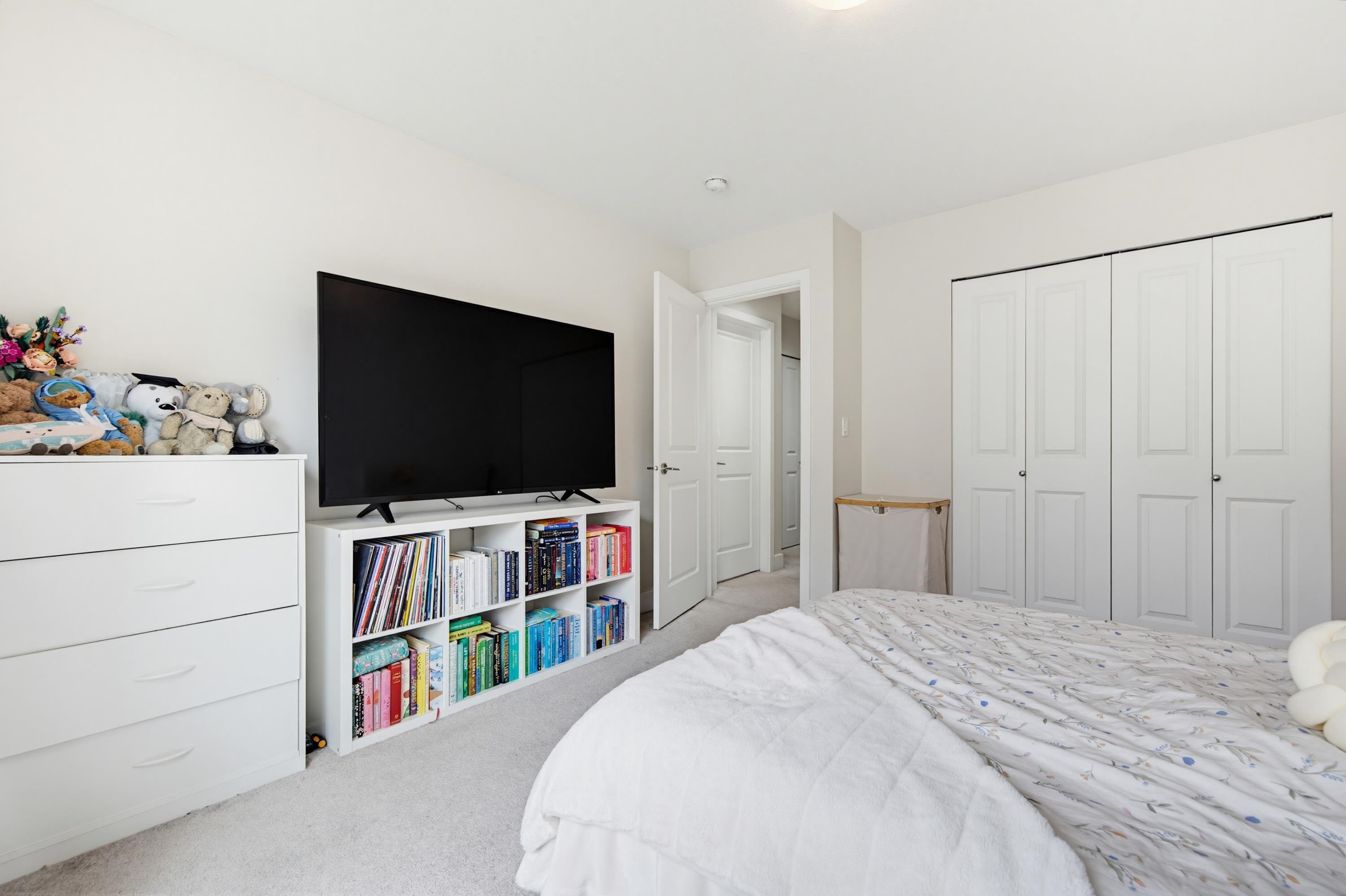 









15665


Mountain View

Drive, 75,
Surrey,




BC
V3Z 0W8

